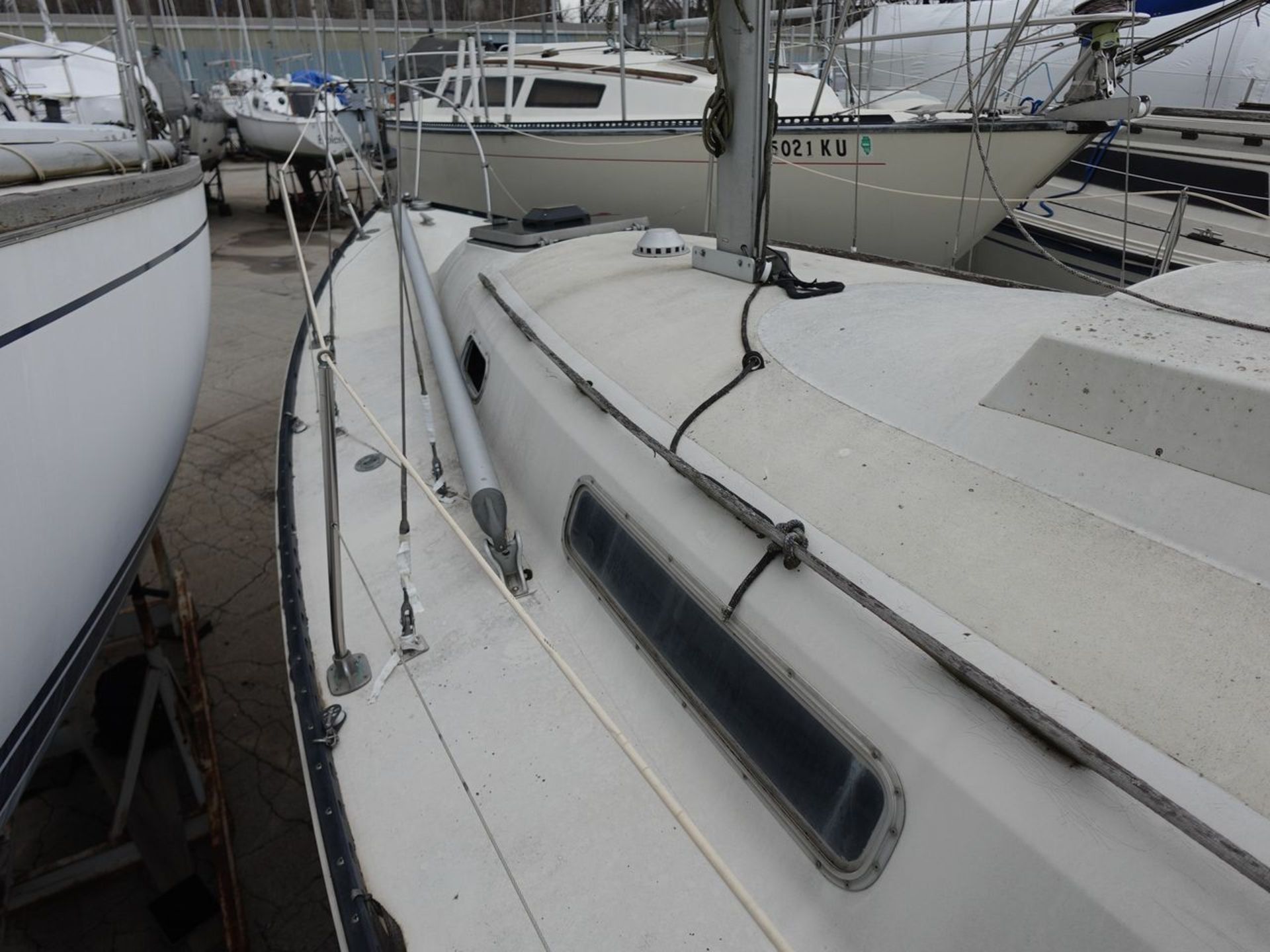 "Falcon" - 1974 C & C Yachts 27 MK III Sailboat, HIN: CCY274600874; 27.86 ft. Length, 9.16 ft. Beam, - Image 13 of 22