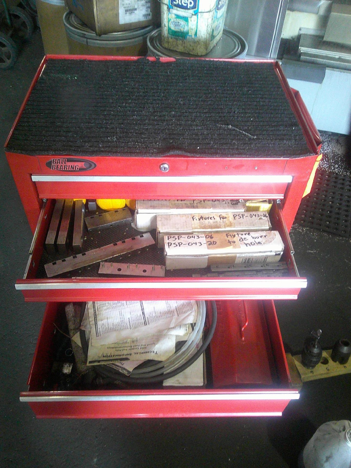 Craftsman 5-Drawer Portable Tool Cabinet; with Contents - Image 2 of 2