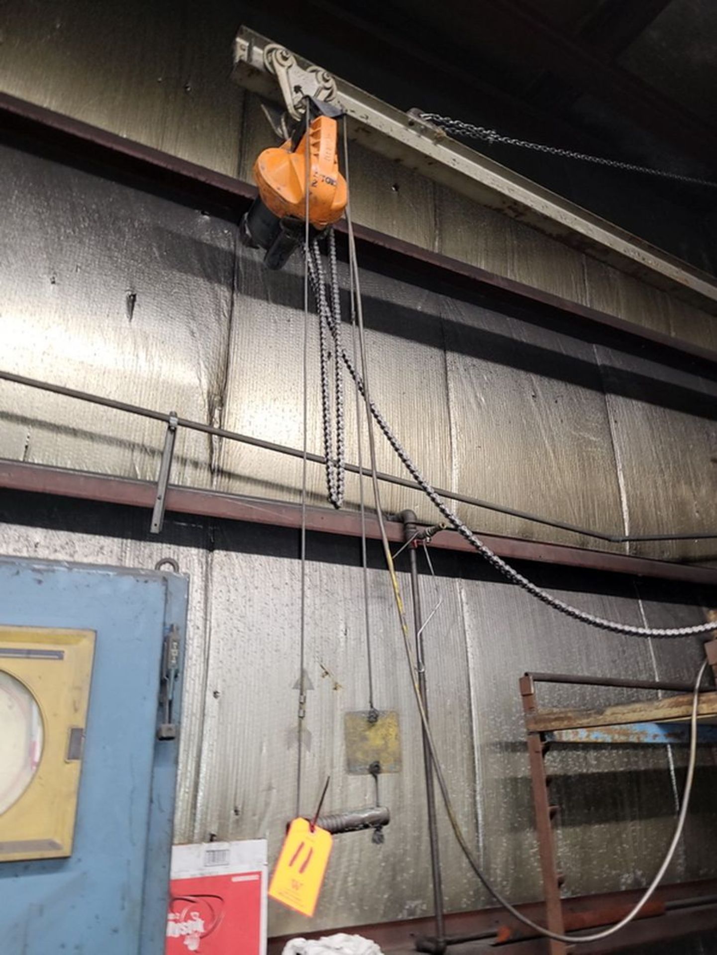 Yale 1/2-Ton Electric Chain Hoist, with Trolley & Beam Mounted Swinging Jib - Image 2 of 3