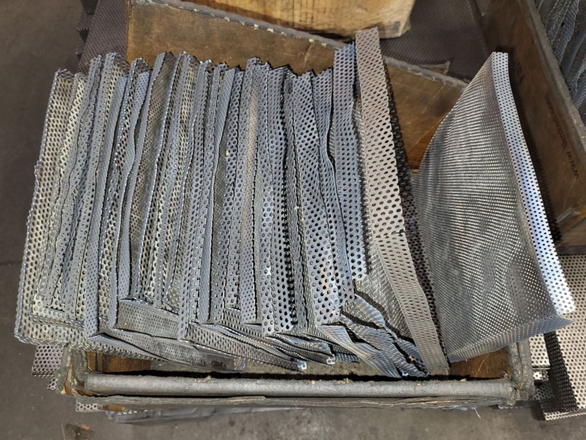 Lot - Assorted Perforated Sintering Trays, on Pallet - Image 2 of 3