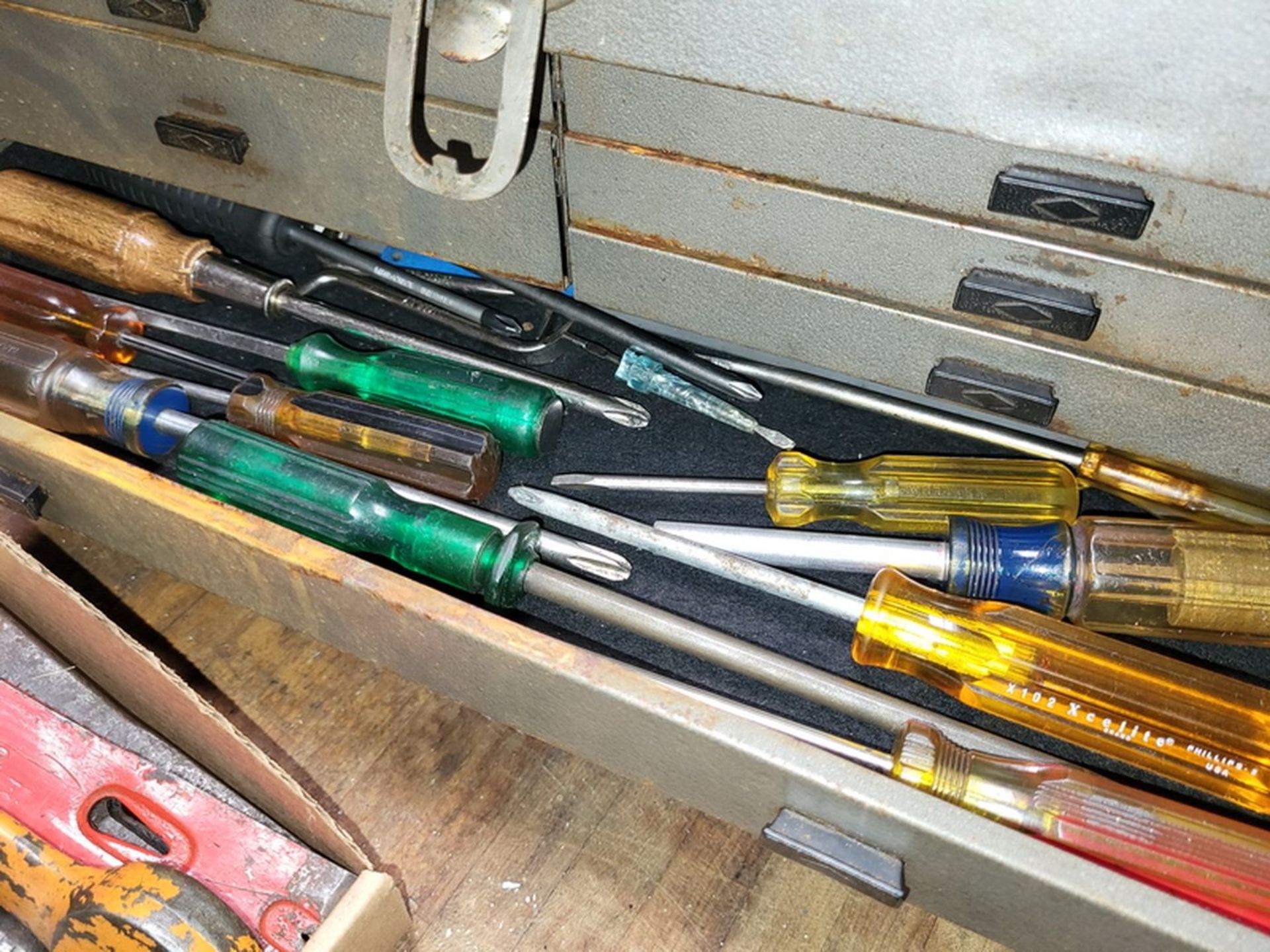 Lot - Tool Box & Contents - Bild 9 aus 10