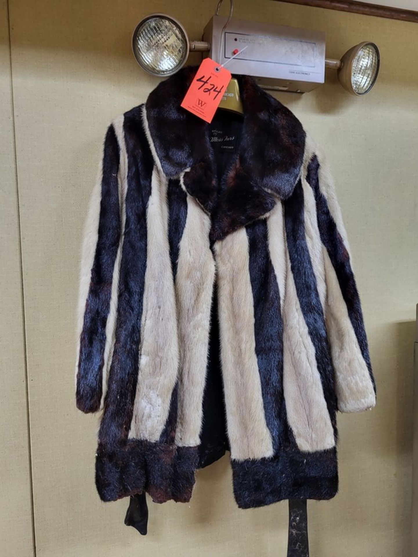 Fur Coat, "Styled by Moss Furs, Chicago" - Real Mink Fur Jacket, Possibly 70's Vintage (