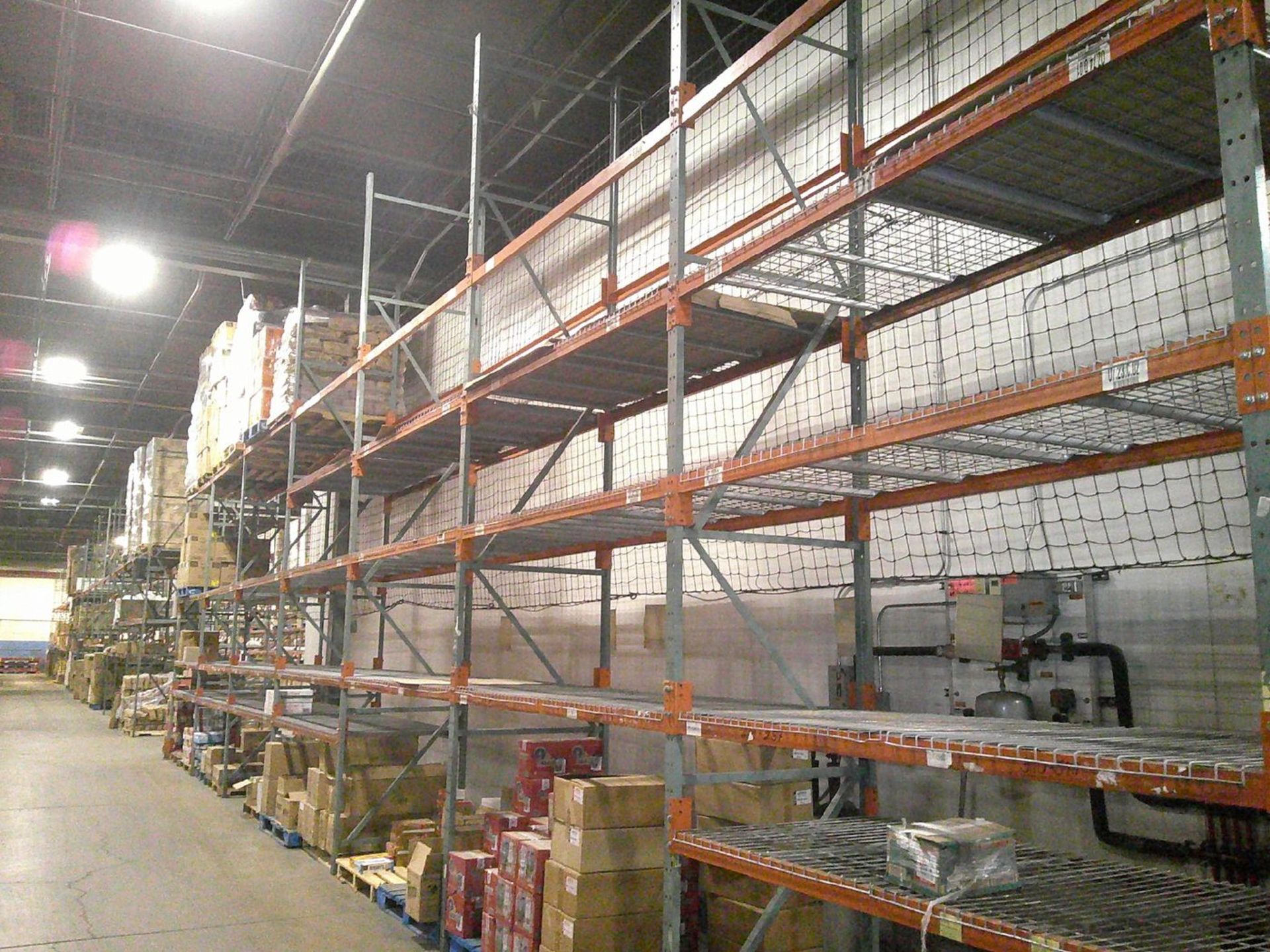 Sections of Interlake 42" x 8' x 19' Bolted Pallet Racking, Including: (10) Uprights, (80) 3" Wide - Bild 2 aus 6