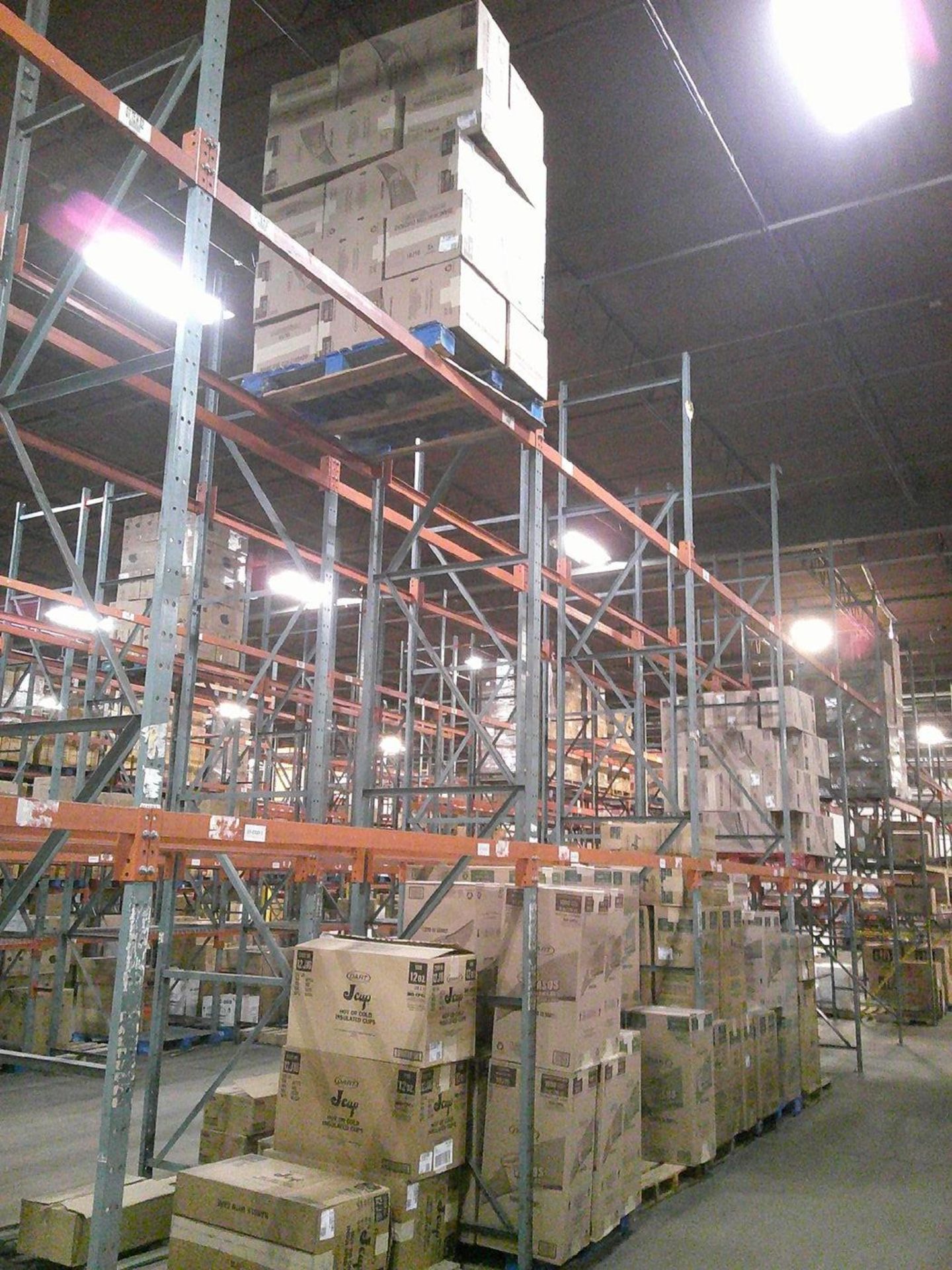 Sections of Interlake 42" x 8' x 19' Bolted Pallet Racking, Including: (40) Uprights, (166) 3" - Bild 3 aus 11