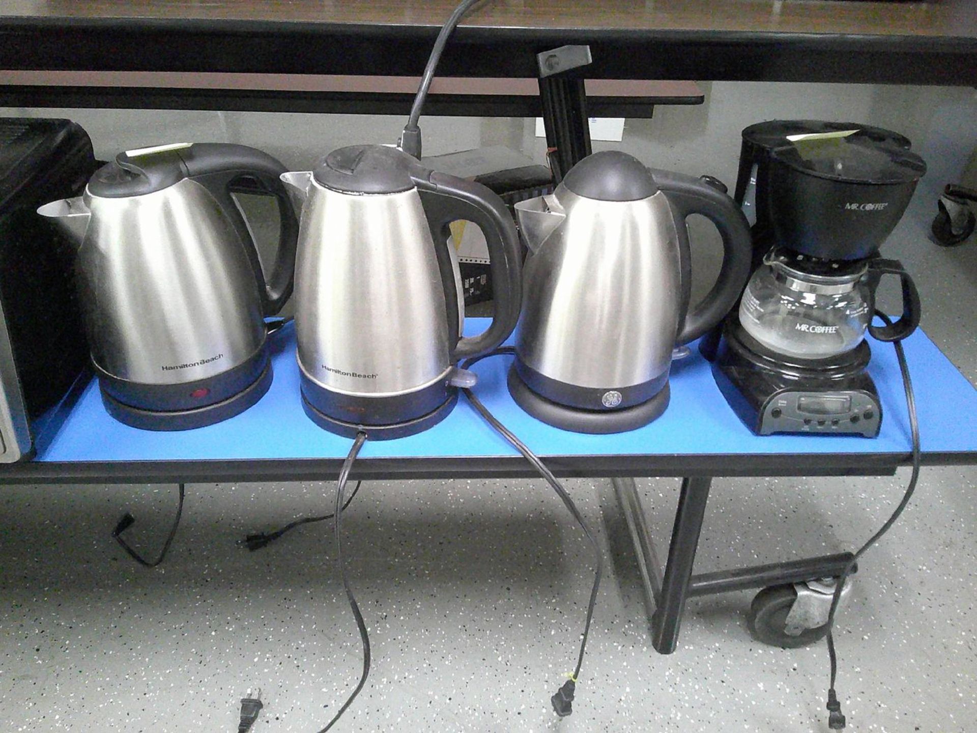 Lot - (3) Toaster Ovens, (4) Coffee Makers - Image 3 of 3
