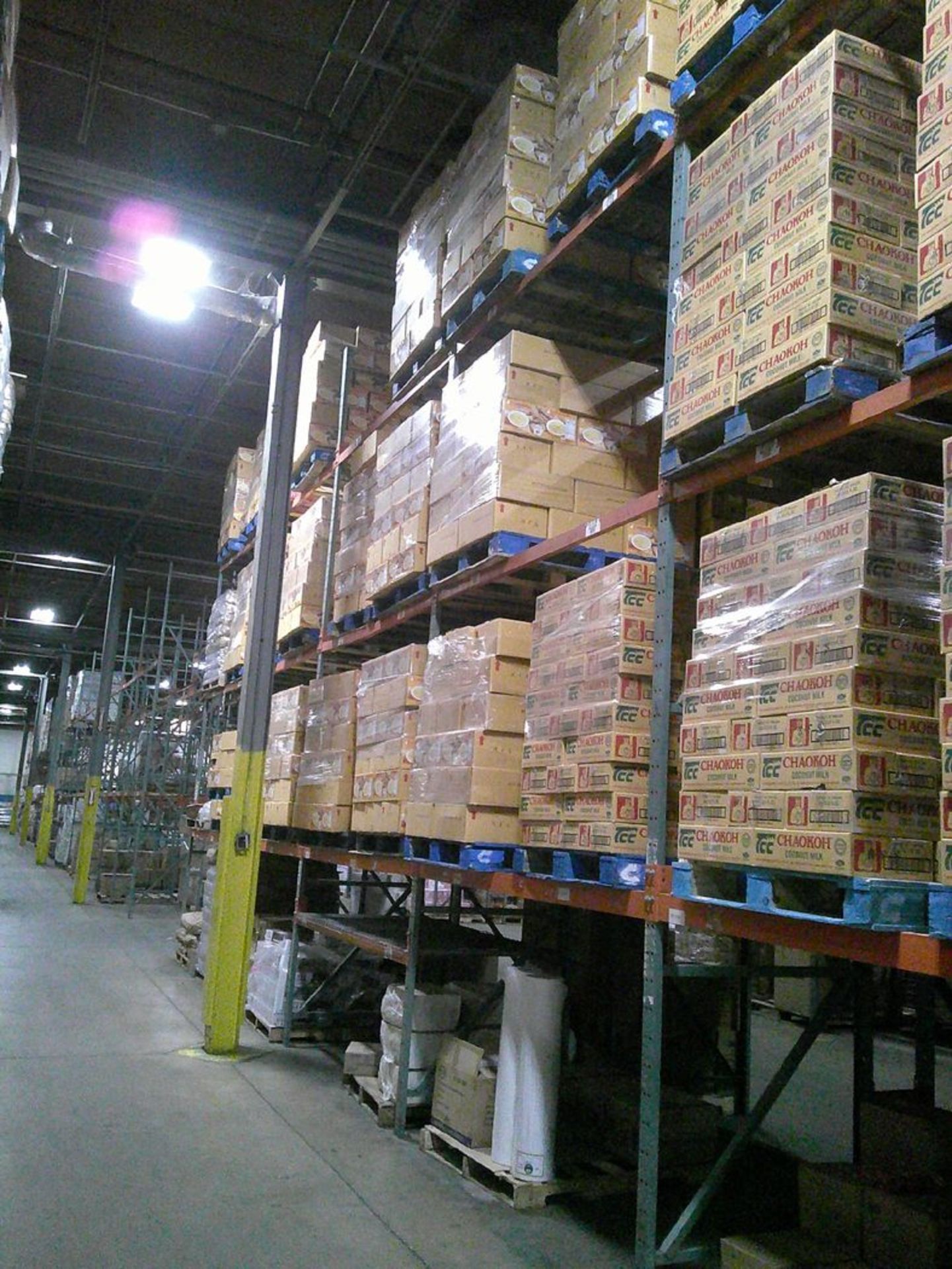 Sections of Interlake 42" x 8' x 19' Bolted Pallet Racking, Including: (20) Uprights, (96) 3" Wide - Bild 5 aus 6