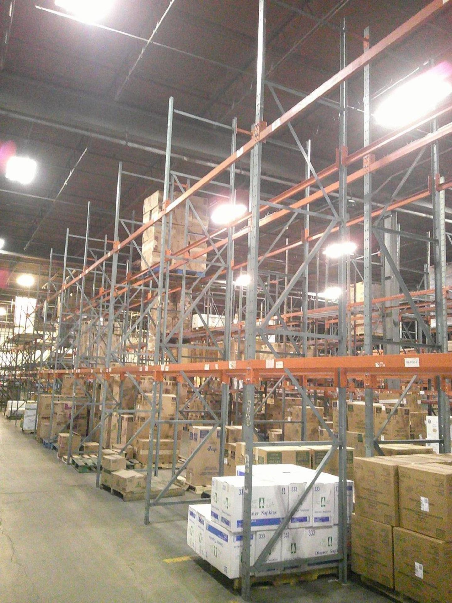 Sections of Interlake 42" x 8' x 19' Bolted Pallet Racking, Including: (40) Uprights, (166) 3" - Bild 7 aus 11