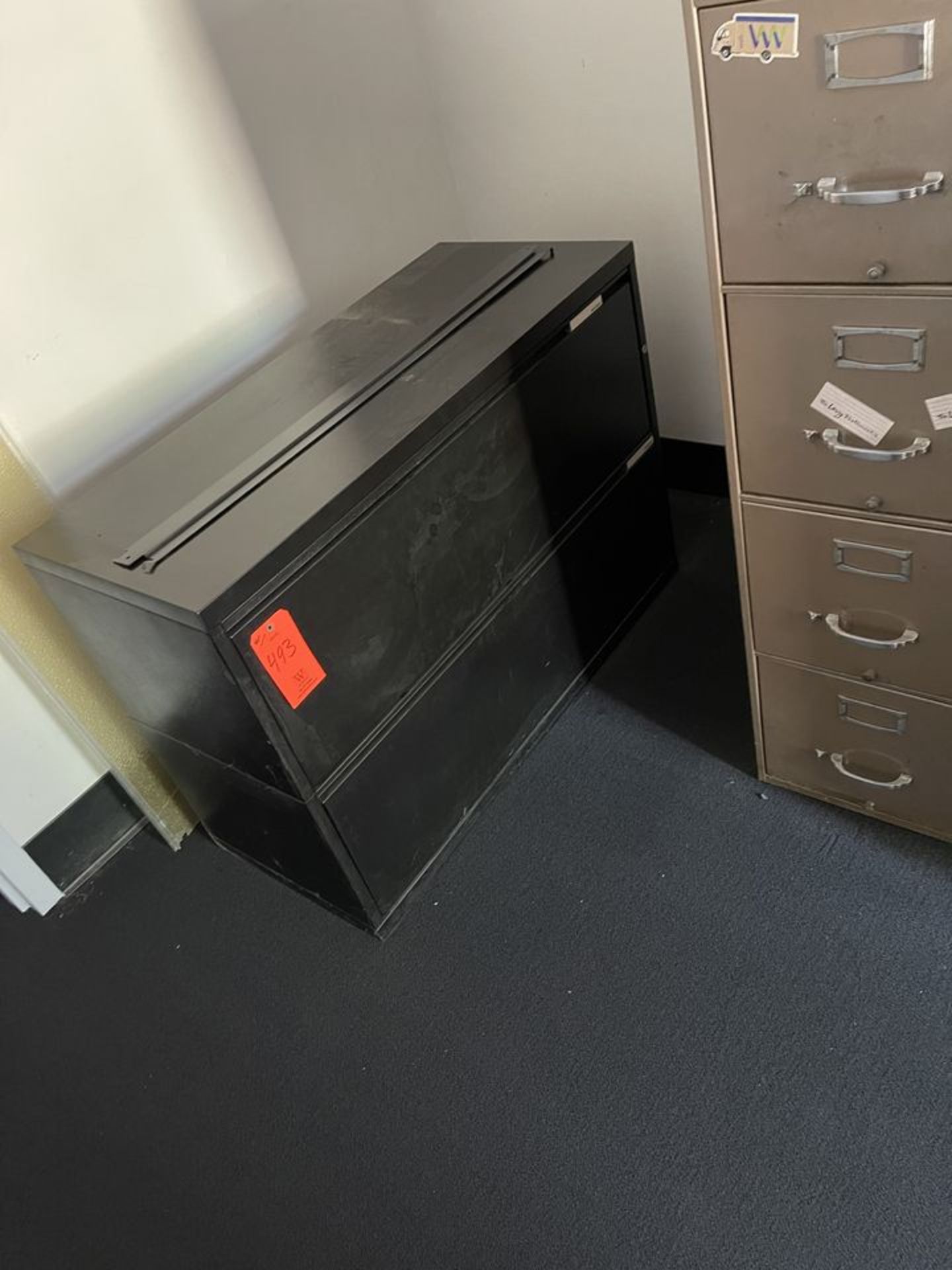 Lot - (4) File Cabinets: (1) 5-Drawer, (1) 3-Drawer, (1) 2-Drawer Lateral and (1) 4-Drawer - Image 2 of 3