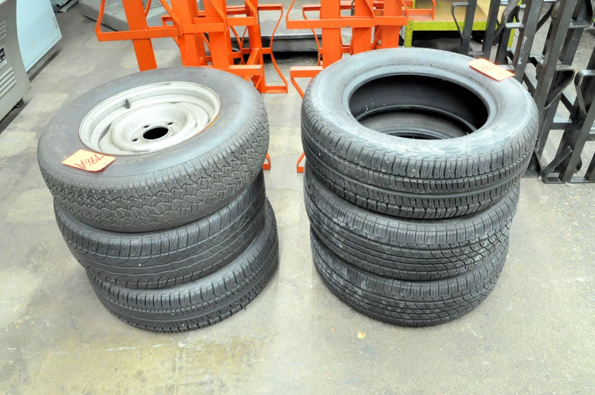 Lot - (2) Michelin 225/60 R16 Tires, (2) Kirkland 225/60 R16 Tires, (1) Dunlop 225/55 R17 Tire
