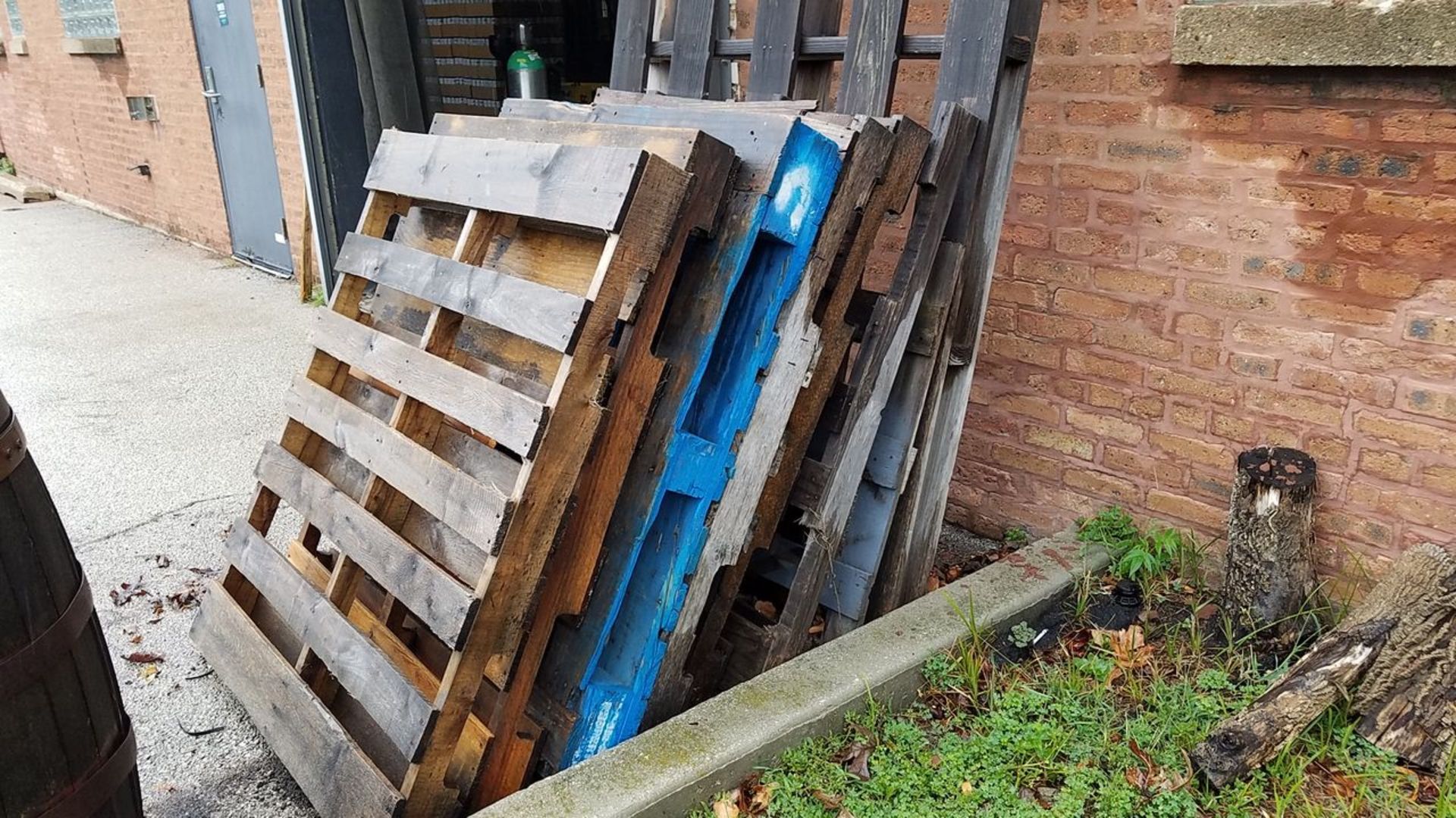 Lot - (10) Wood Pallets (Outside) (Removal Cost: N/C)