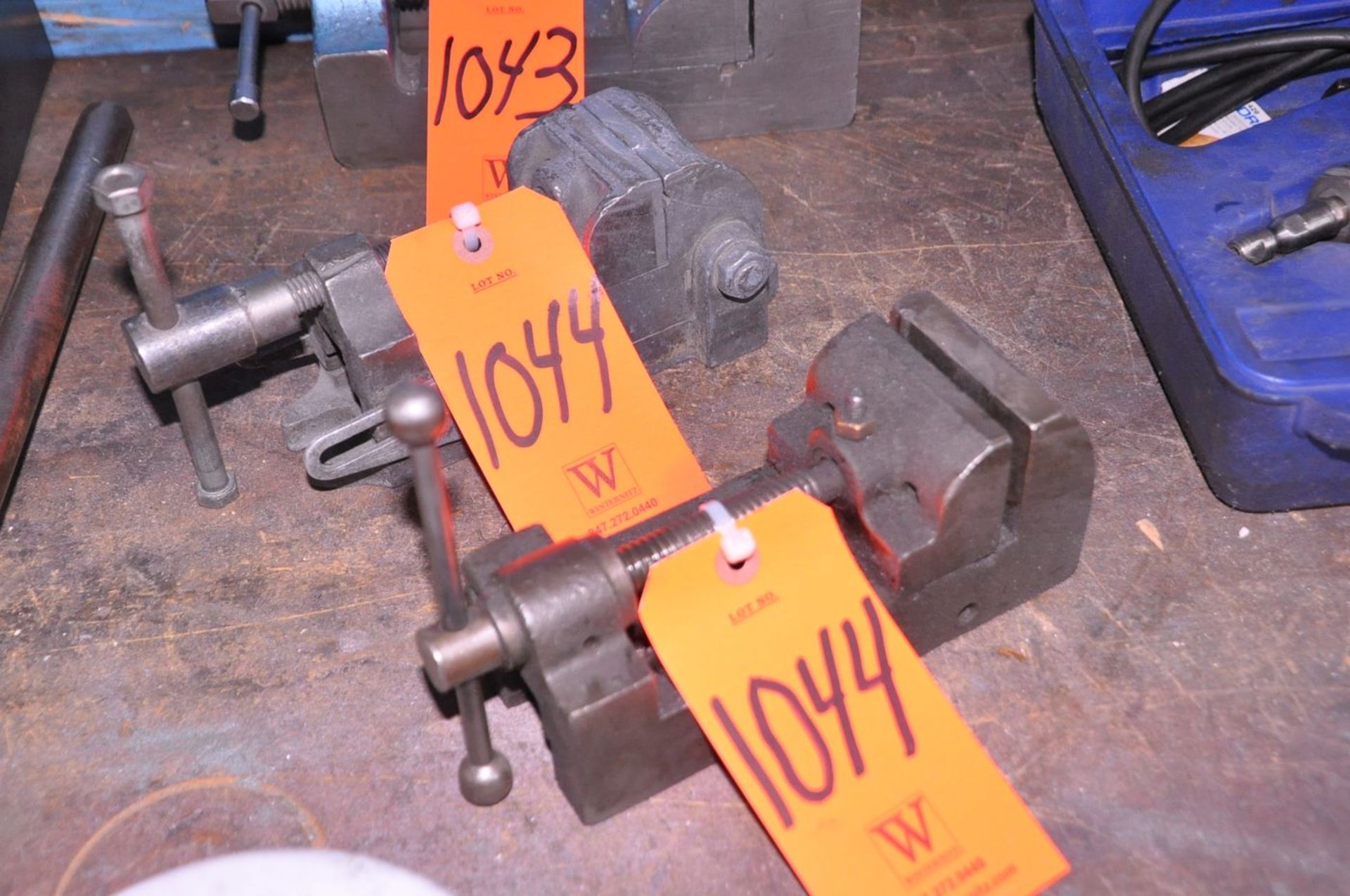 Lot - (2) 2-1/2 in. Machine Vises (Removal Cost : N/C)