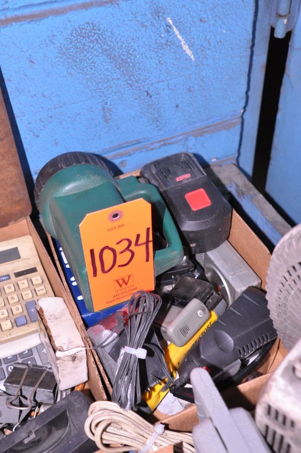 Lot - Various Hand Tools in (5) Boxes with (2) Desk Fans and (1) Magnet (Removal Cost : N/C) - Image 7 of 8