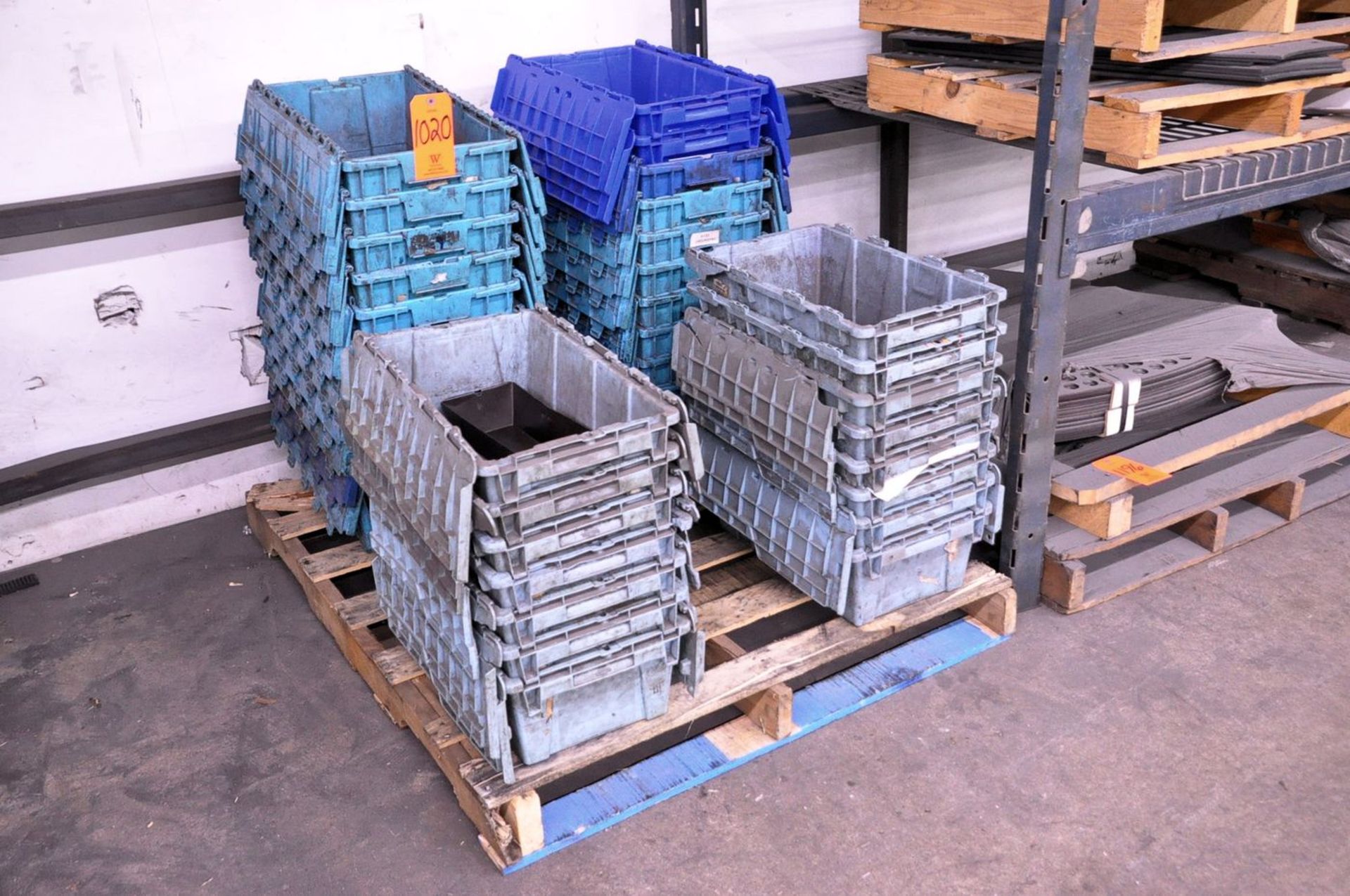 Lot - Interlocking Plastic Bins on (1) Pallet (Removal Cost : N/C)