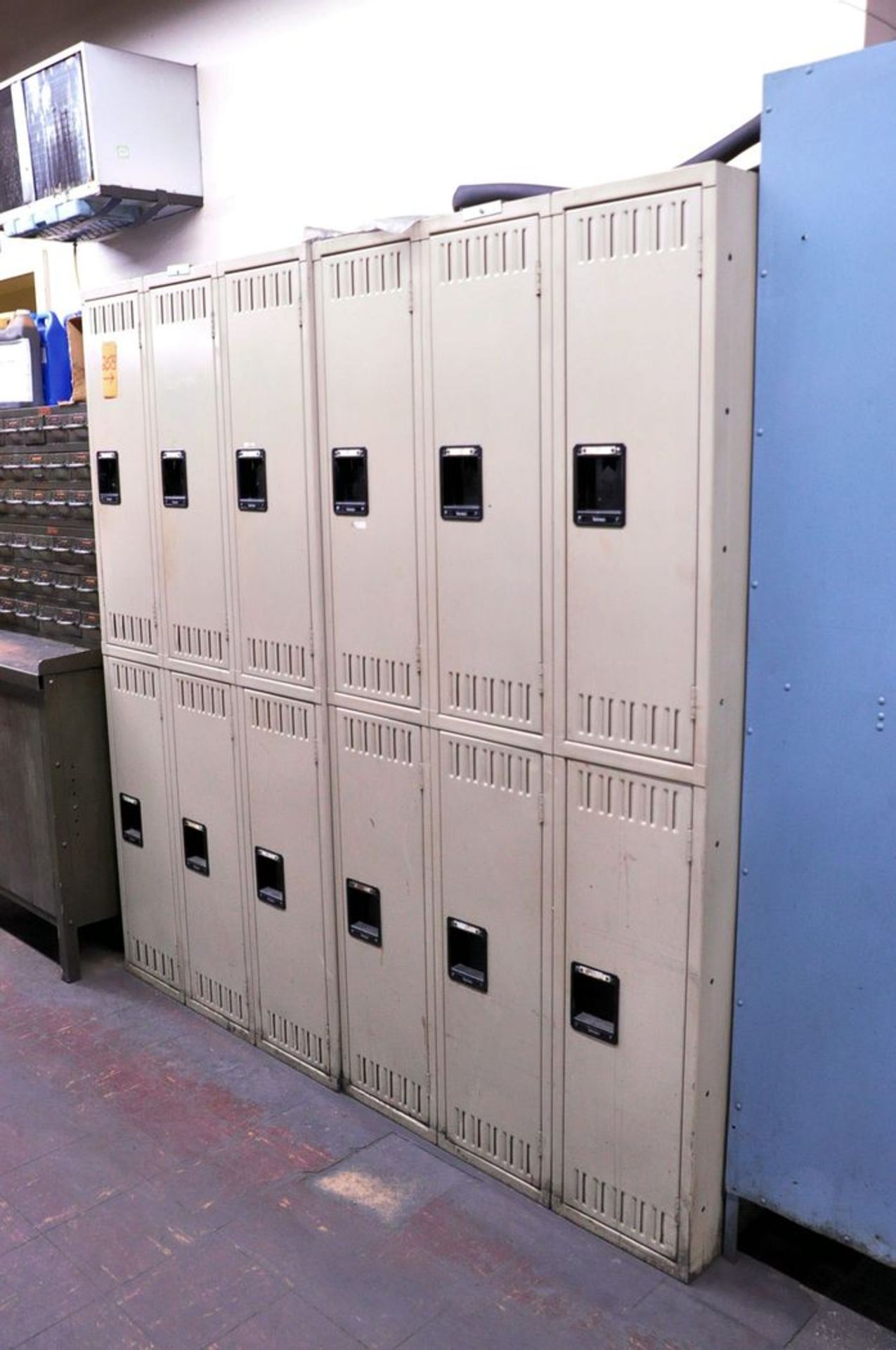Lot - (5) Sections of Lockers (Removal Cost : N/C) - Image 2 of 2