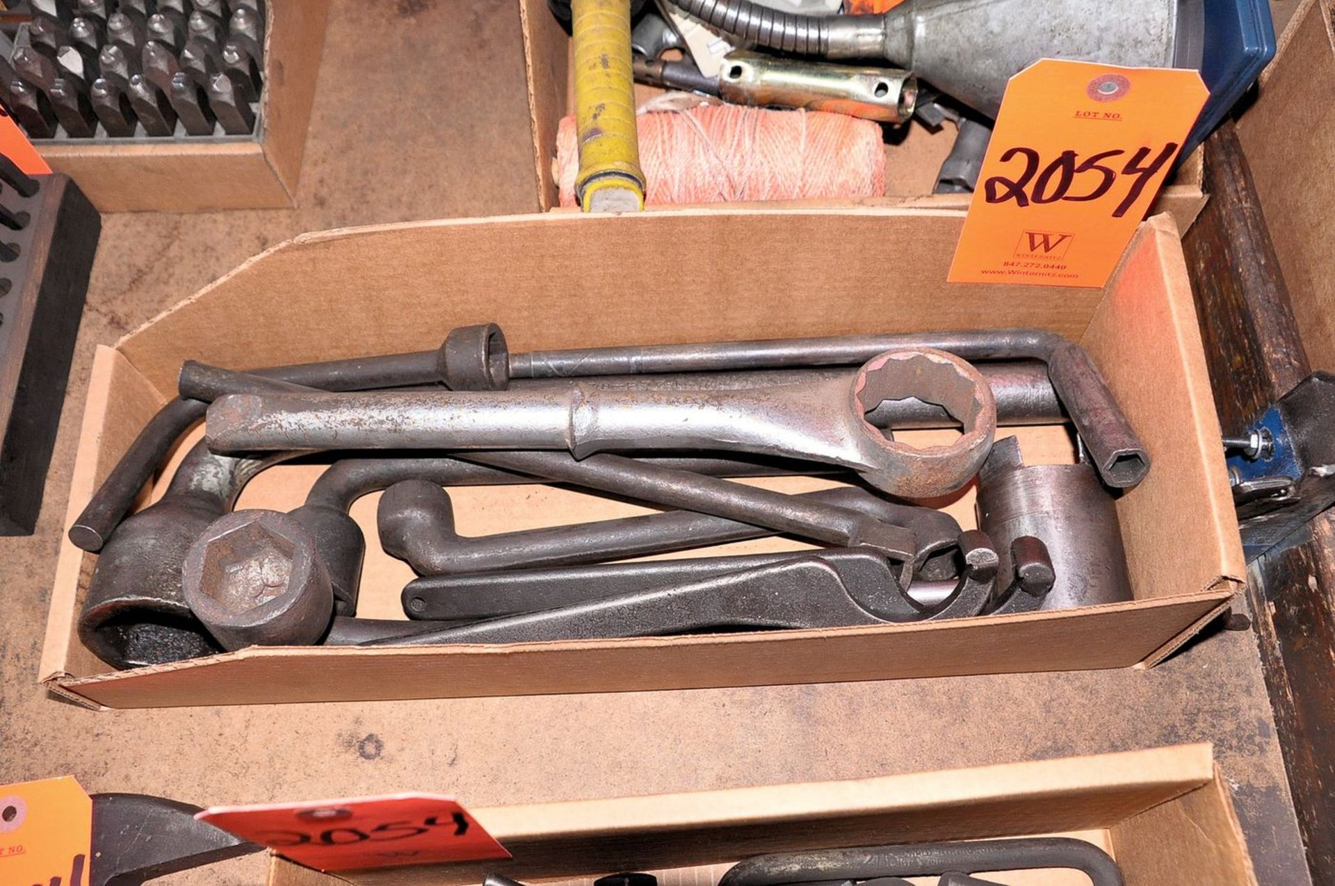 Lot - Machine Wrenches in (3) Boxes with Large Open End Machine Wrench (Removal Cost : N/C) - Image 2 of 4