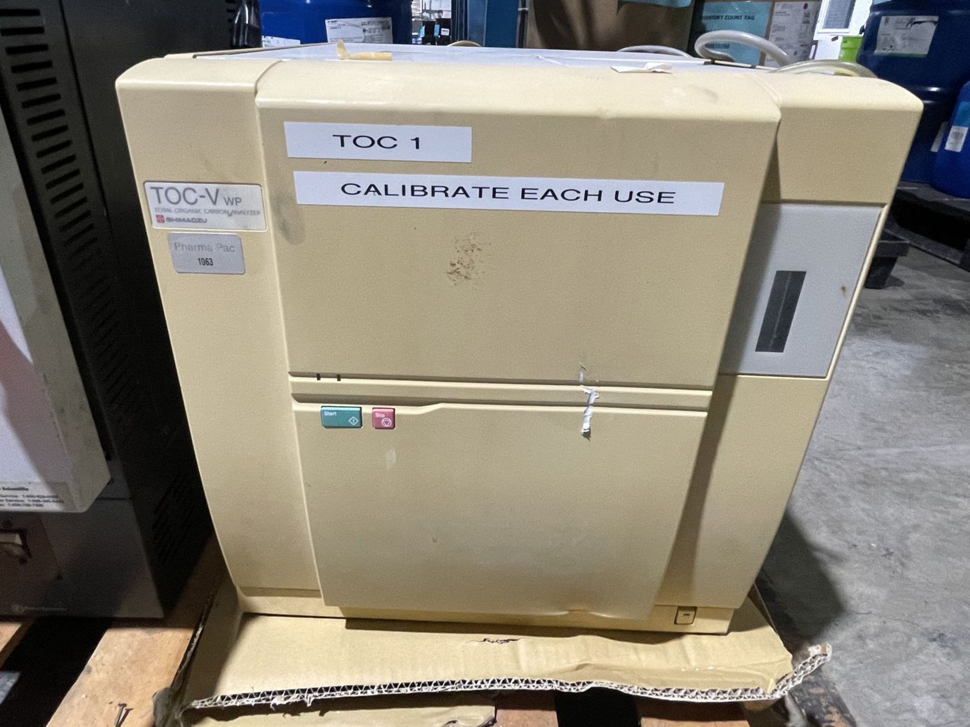 Shimadzu Model TOC-V Total Organic Carbon Analyzer and Fisher Scientific Model 550-58 Oven S/N: - Image 2 of 3