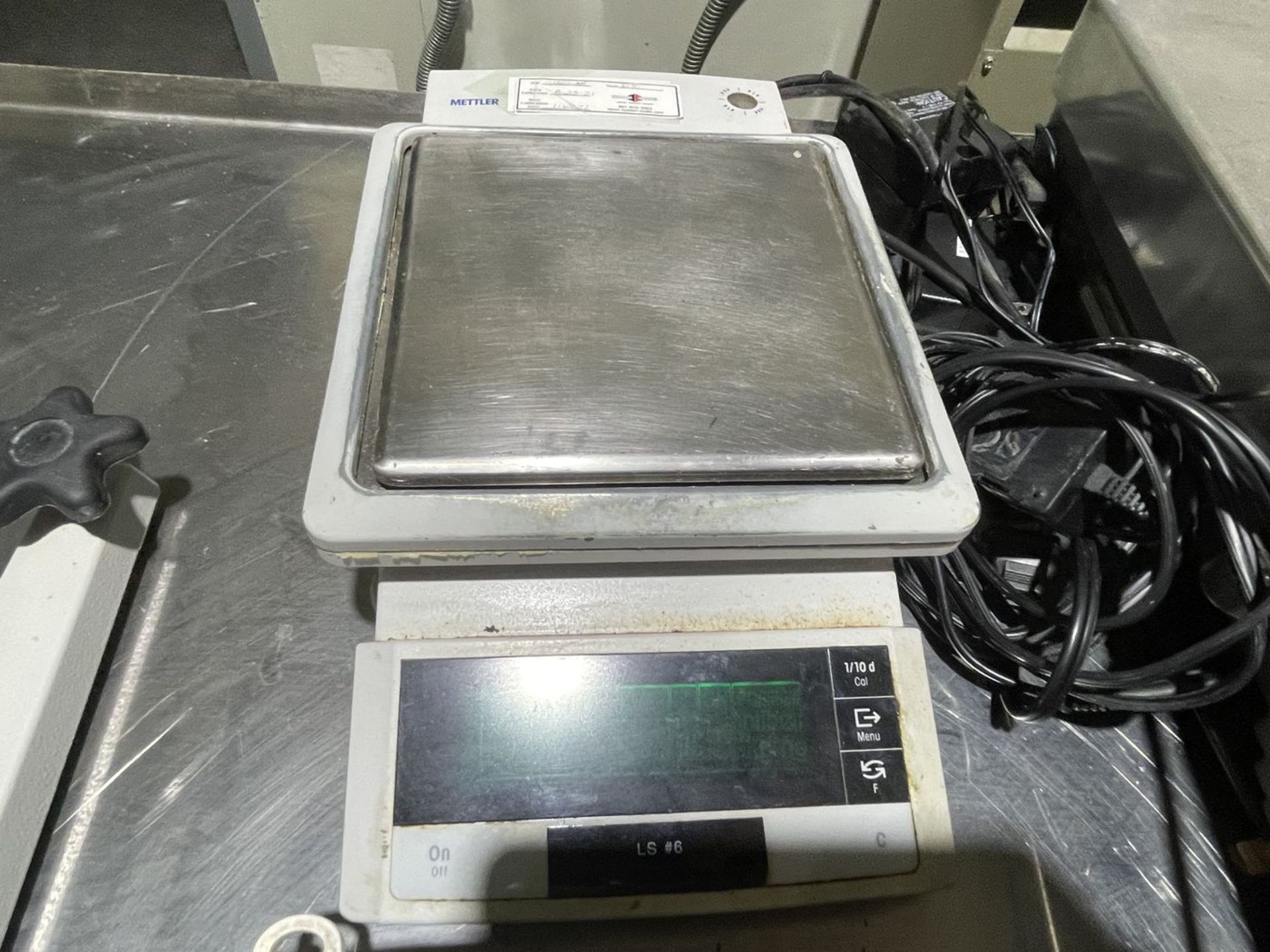 Lot - (2) Sartorius Entris 3203 and Mettler Toledo PG2002 Lab Balances (Removal Cost : $50) - Image 3 of 3