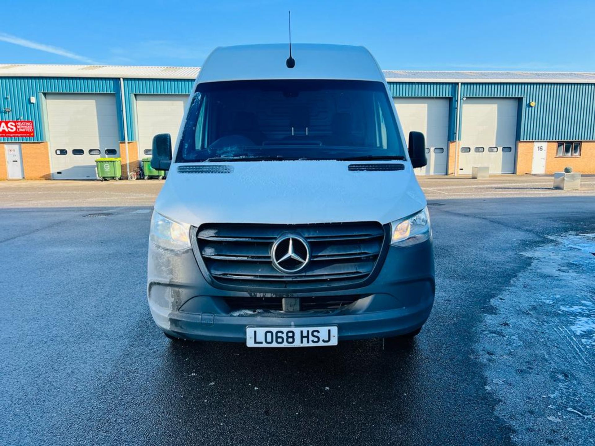 Mercedes Sprinter 314CDI MWB Hi Roof ( NEW SHAPE) - 2019 Model - Service History - Euro 6 - AIR CON - Image 6 of 26