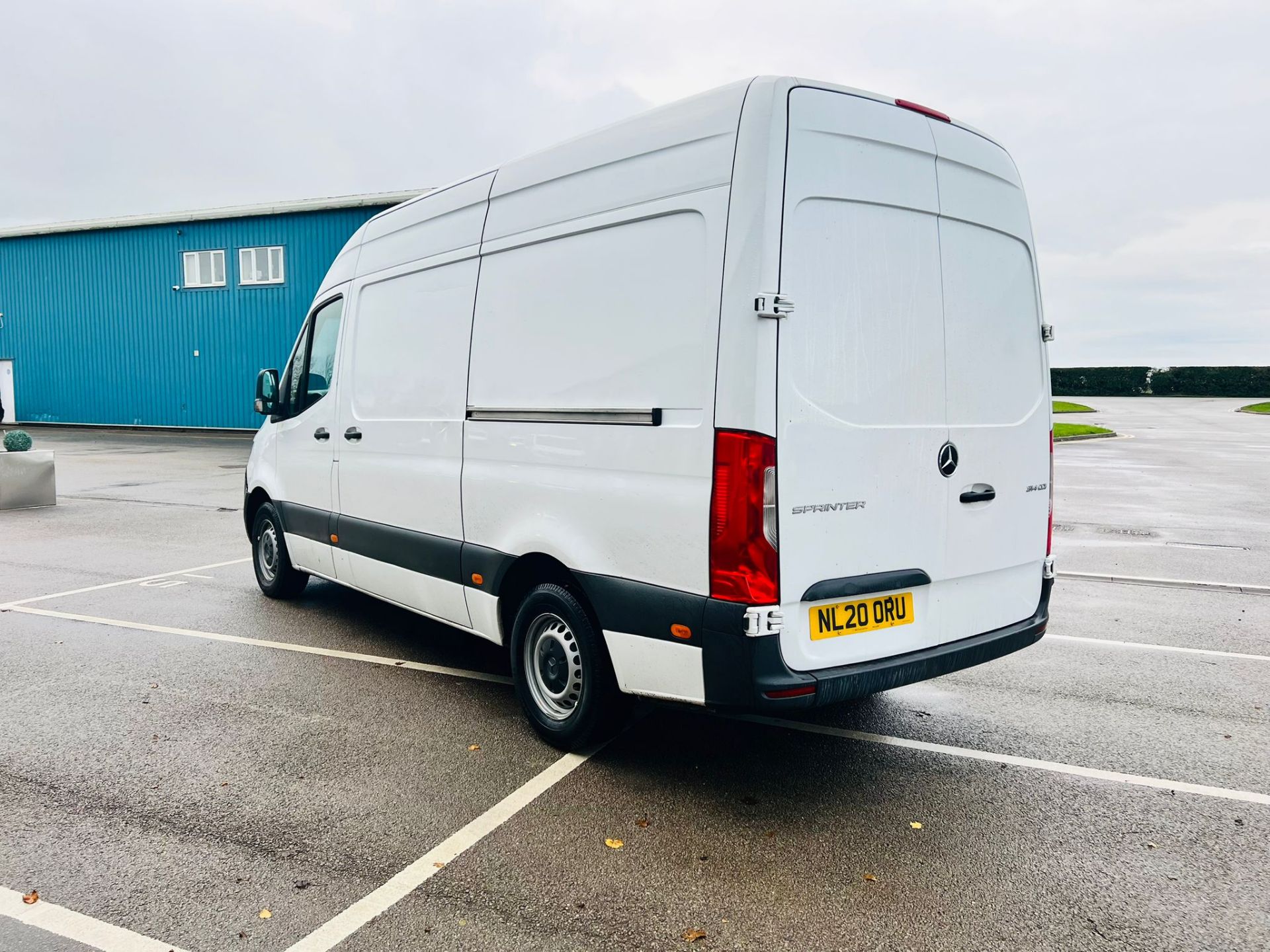 Mercedes Sprinter 316CDI MWB Hi Roof (L2 H2) - RWD - 2020 20 Reg- Service History - Euro6 - Only 55K - Image 4 of 16