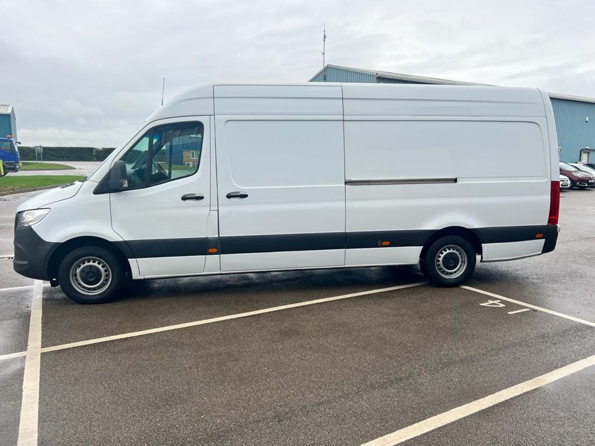 (Reserve Met) Mercedes Sprinter 314 CDI (RWD) LWB L3 H2 - 2020 20Reg - Service History - Only 65K - Image 4 of 13