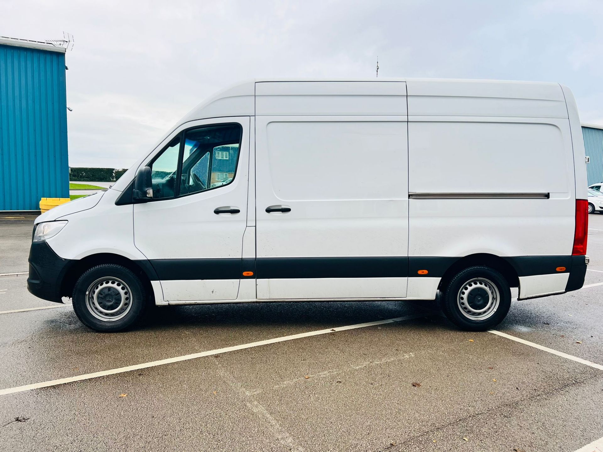 Mercedes Sprinter 316CDI MWB Hi Roof (L2 H2) - RWD - 2020 20 Reg- Service History - Euro6 - Only 55K - Image 2 of 16