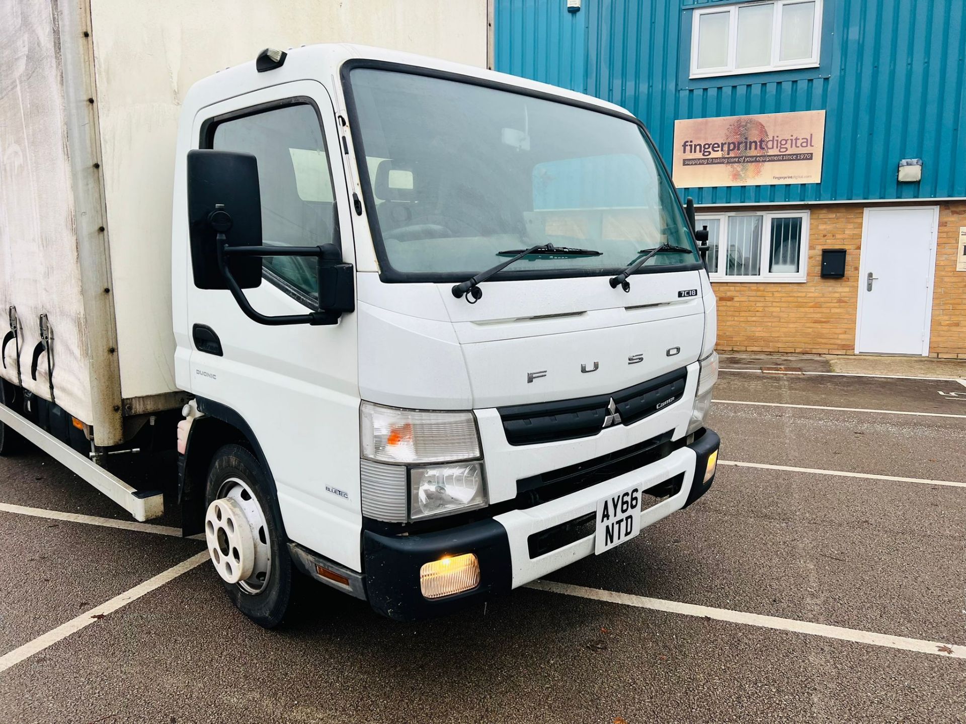 Mitsubishi Fuso Canter 7C15 3.0 TD - 7.5Tonne LWB Curtainsider - 2017 Model - Euro 6 - 18ft Body - Image 3 of 16