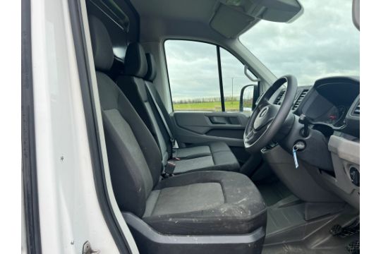 (RESERVE MET)Volkswagen Crafter CR35 2.0TDI "140"BHP Startline MWB - 2019 Year - 6 Speed - Image 10 of 15