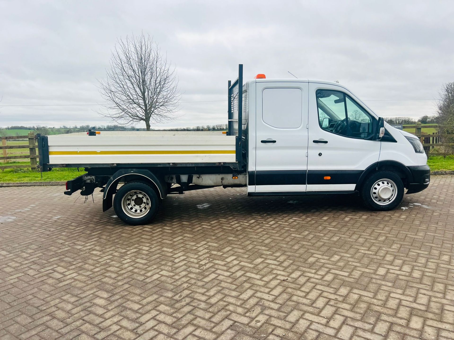 Ford Transit 350 L3 H1 2.0 TDCI Double Cab Tipper 2020 Year - Euro 6 - 1 Owner-SH Print - 57K Only - Image 8 of 20