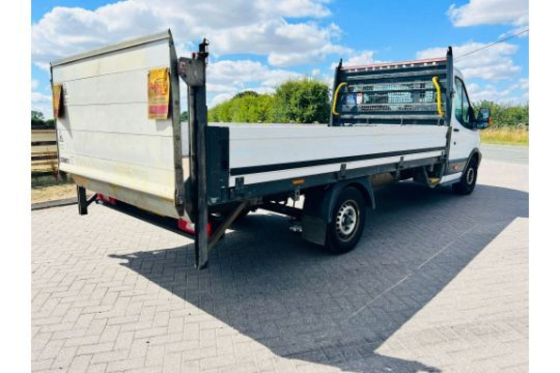 (RESERVE MET) FORD TRANSIT 2.0TDCI "130BHP" 14 FT ALLOY DROPSIDE TRUCK -2018 - 18 Reg - Image 7 of 20