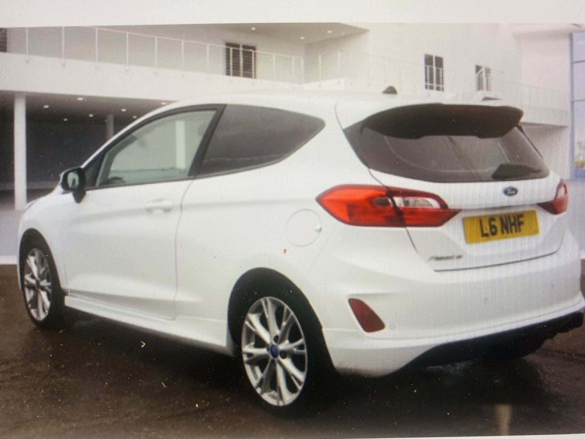 (RESERVE MET)Ford Fiesta 1.5tdci (85)"Sporty Van" (New Shape) 19Reg -31K Miles FSH - Alloys - No Vat - Image 3 of 8