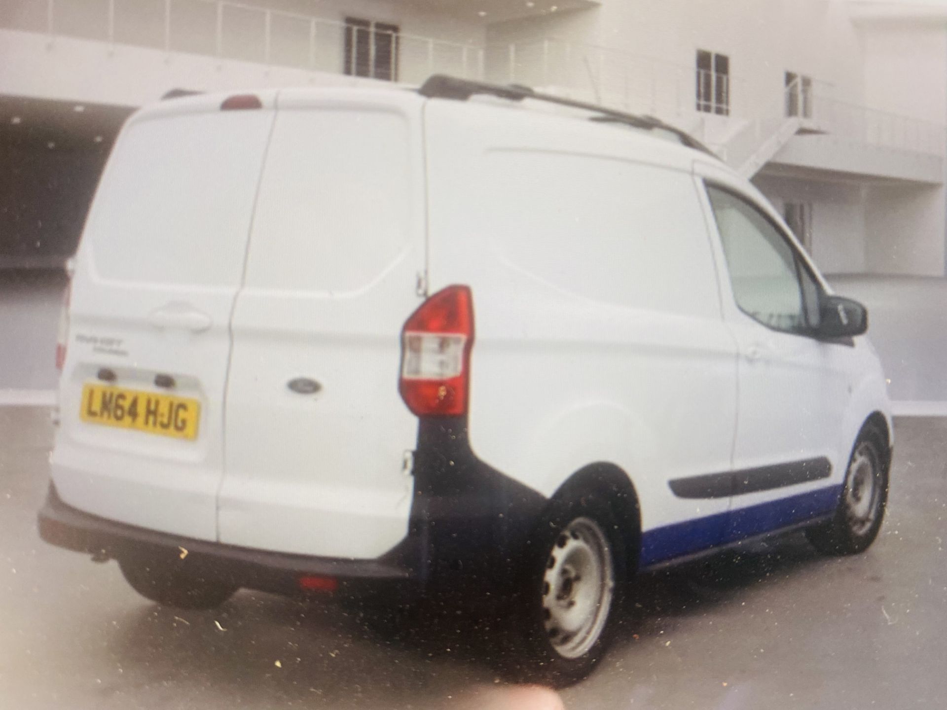 (RESERVE MET)Ford Transit Courier 1.5tdci "Trend" (75) Only 88K Service History - Air Con - No Vat!! - Image 4 of 7