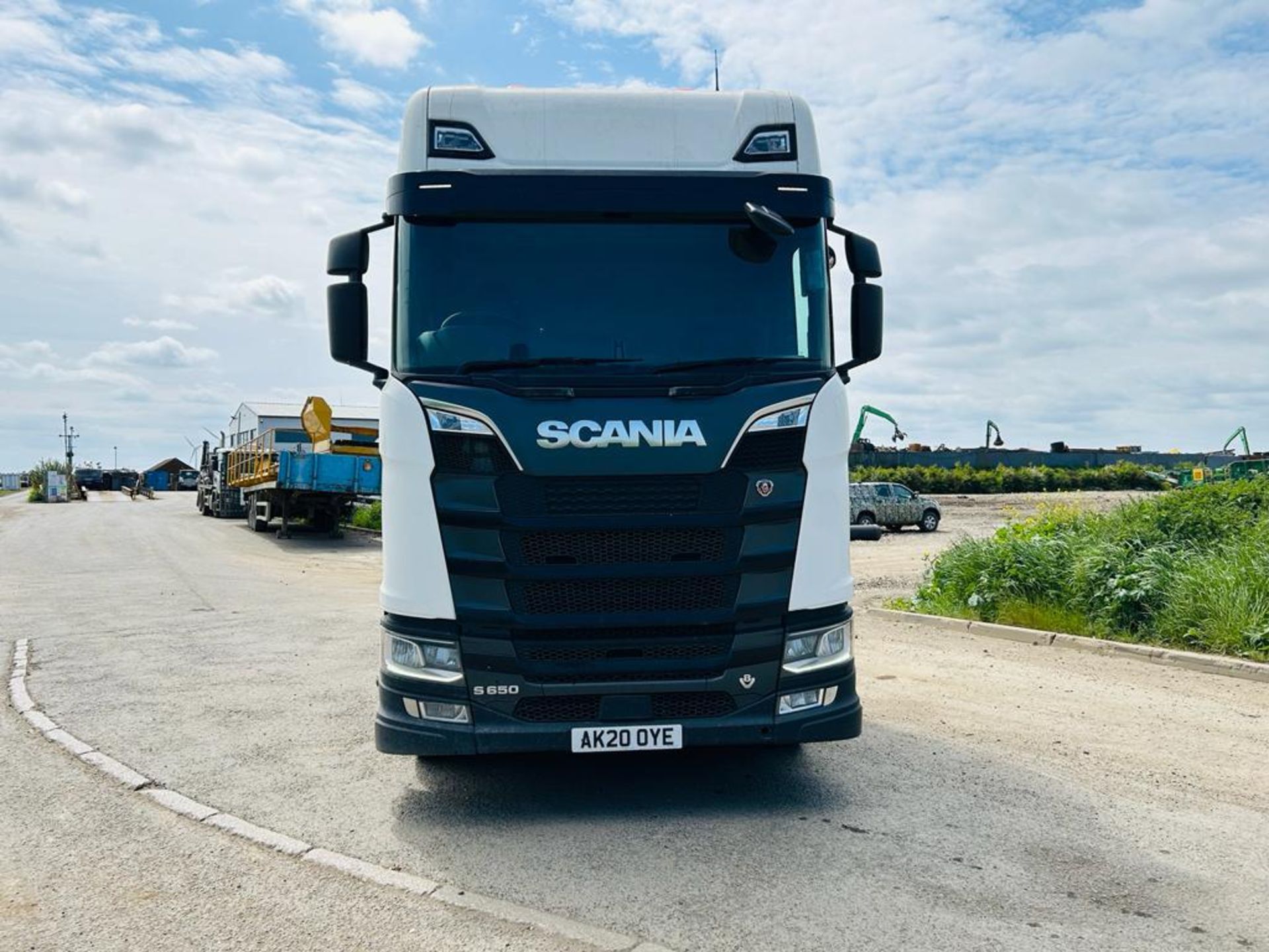 Scania S650 " V8 Edition " 44000kg Tractor Unit 2020 20reg - Automatic -1 Owner - FSSH - Sat Nav - Image 7 of 19