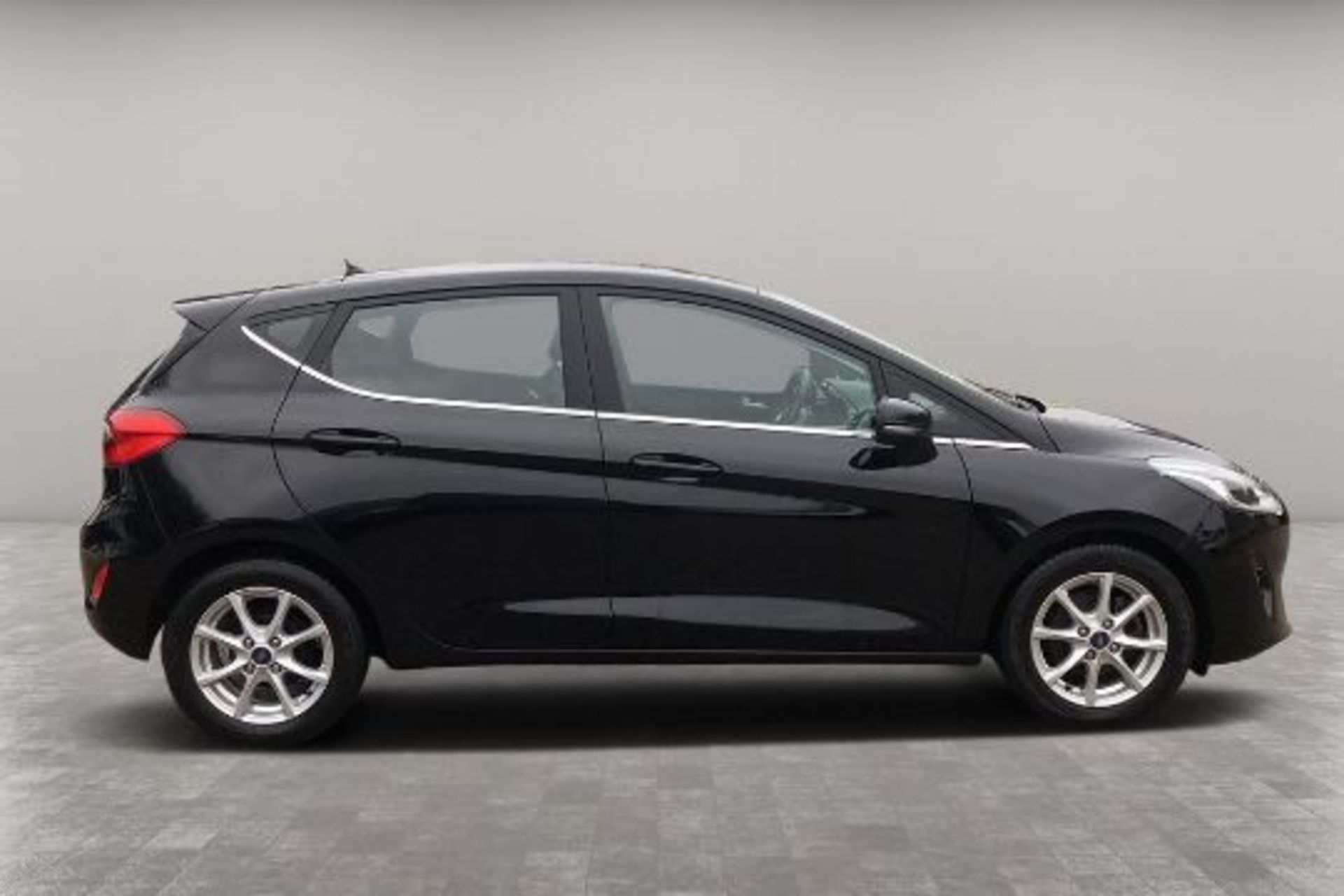 Ford Fiesta 1.0 Zetec Turbo Powershift Auto 5dr Hatchback - 2018 Model - Air Con - ONLY 49K MILES - Image 3 of 7