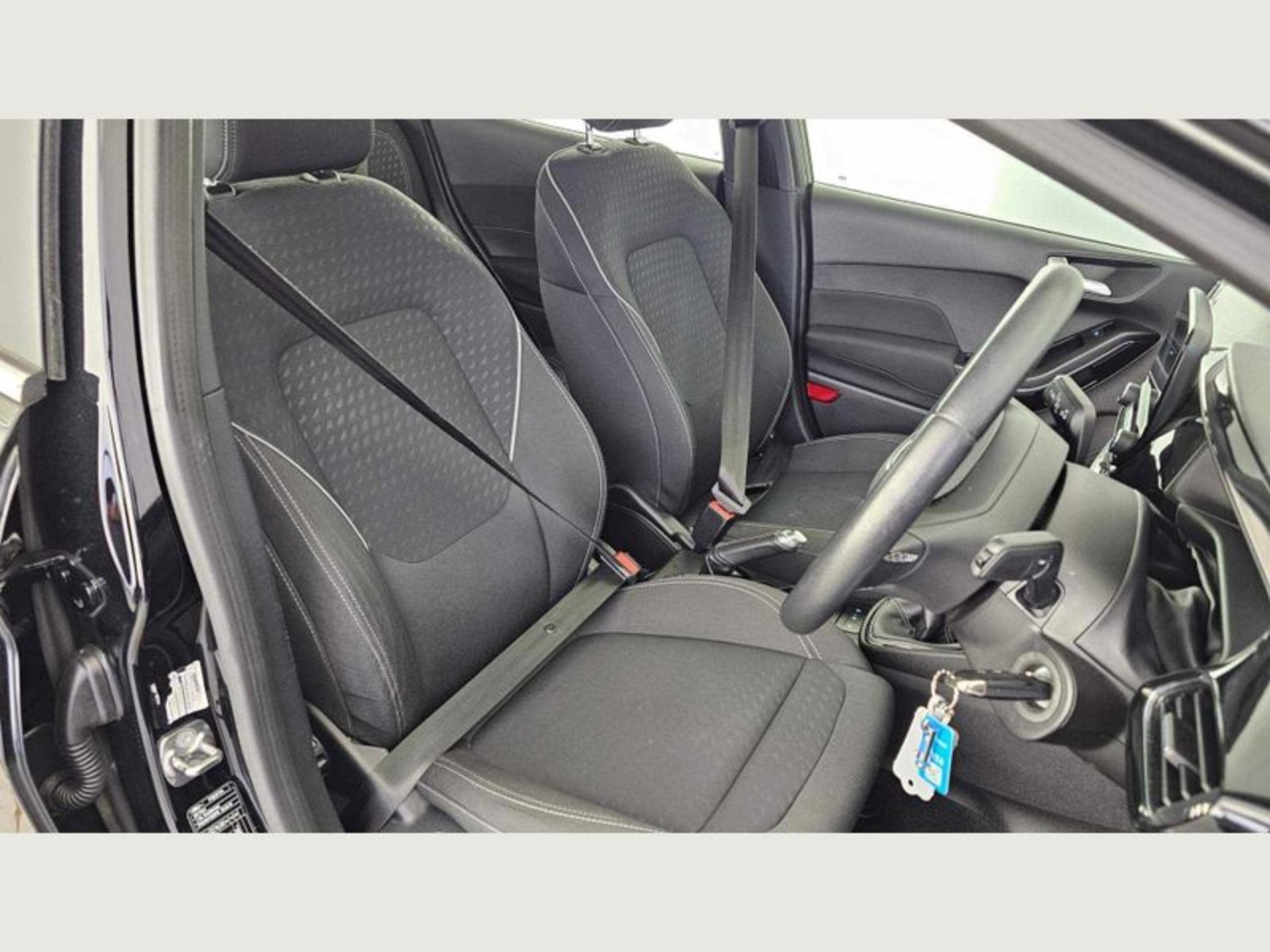 Ford Fiesta 1.0 Zetec 'Automatic Powershift" 5 Door (67 Reg) " New Shape" Black - - Image 12 of 16