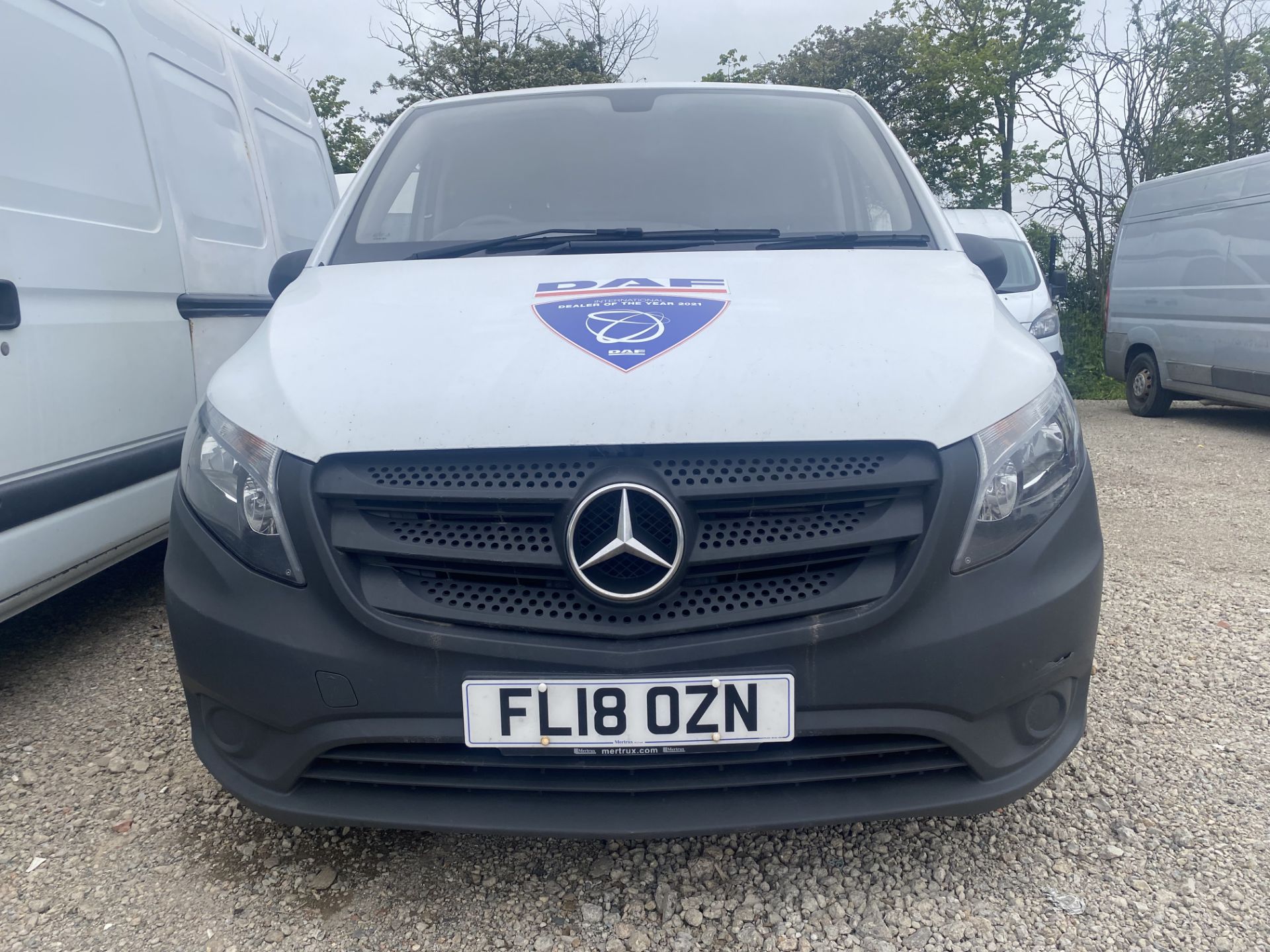 (Reserve Met) Mercedes Vito Long Wheel Base 114Bhp - 18 Reg - 1 Owner - Twin Slds - Euro 6 - 6 Speed - Image 2 of 11