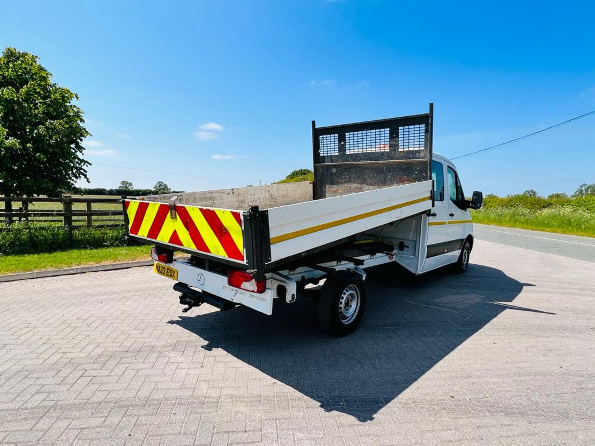 Mercedes Sprinter 314 Cdi *3500 KG - D/Cab Tipper* (2020 20 Reg ~ Euro 6 / U-LEZ) - Service History - Image 8 of 23