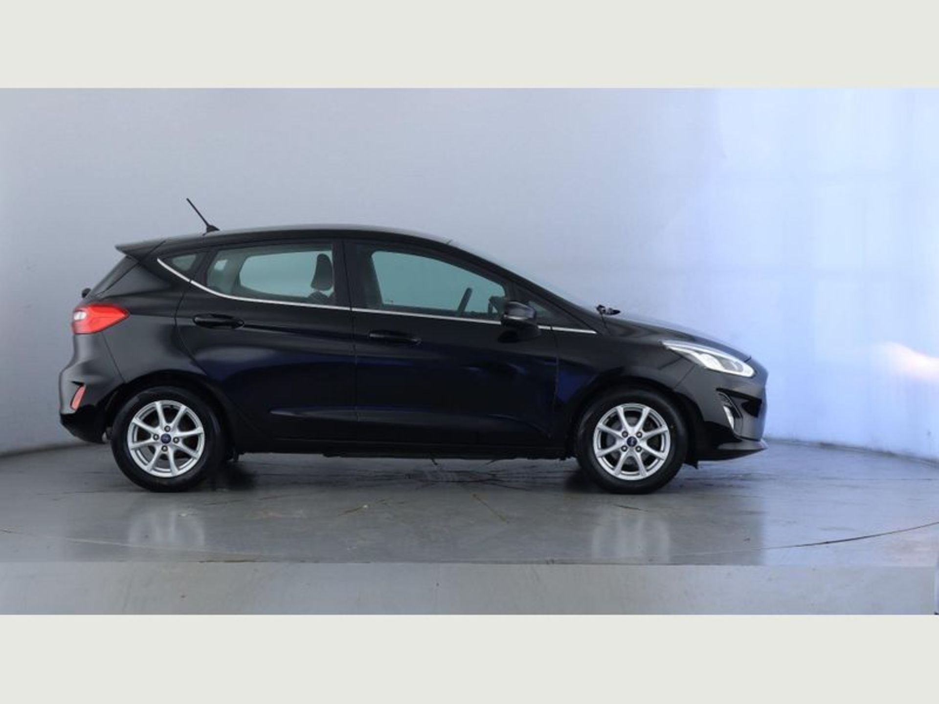 Ford Fiesta 1.0 Zetec 'Automatic Powershift" 5 Door (67 Reg) " New Shape" Black - - Image 6 of 16