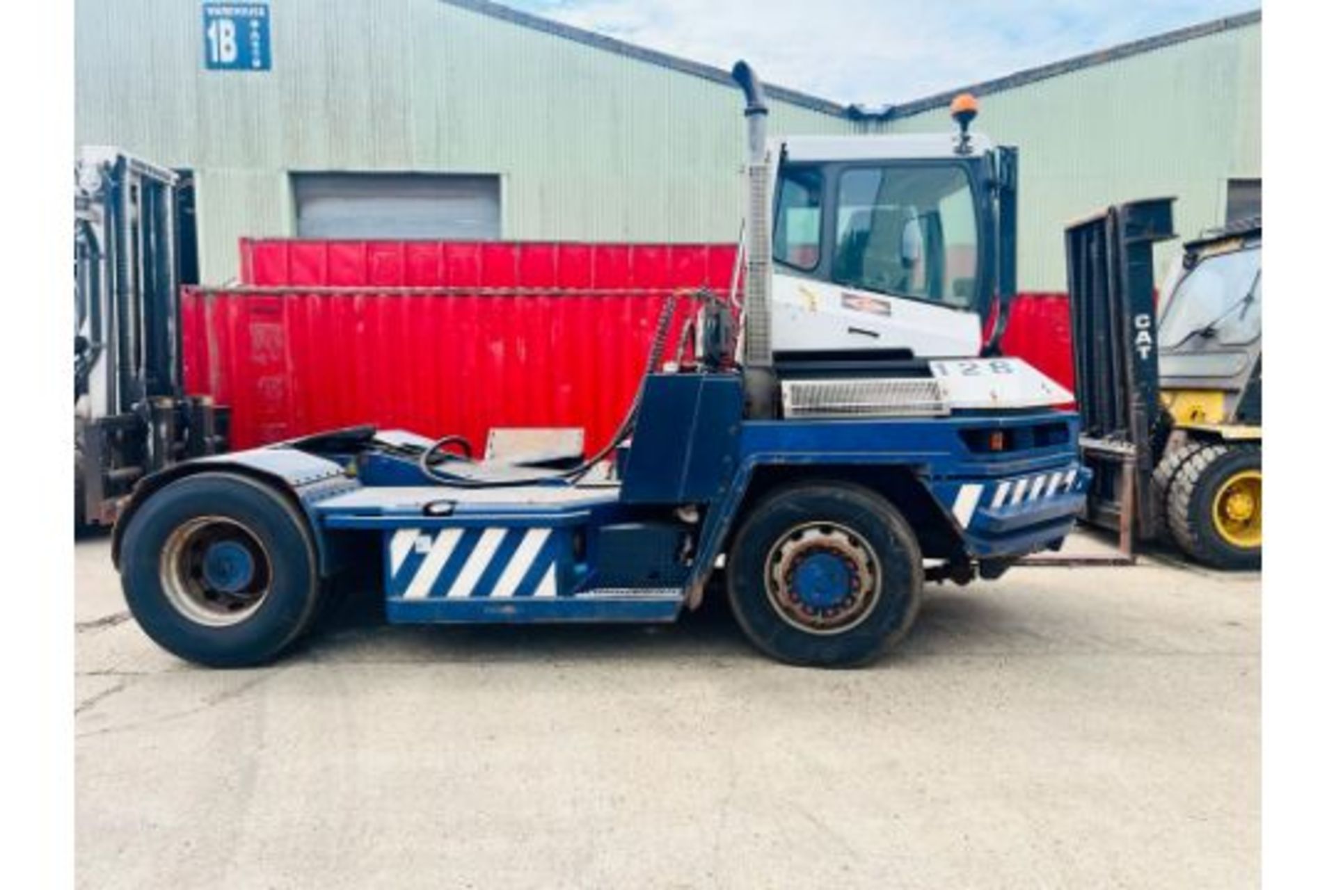 TERBERG RT282 Tractor Shunter 2010 Year 19929 Hours - Image 5 of 12