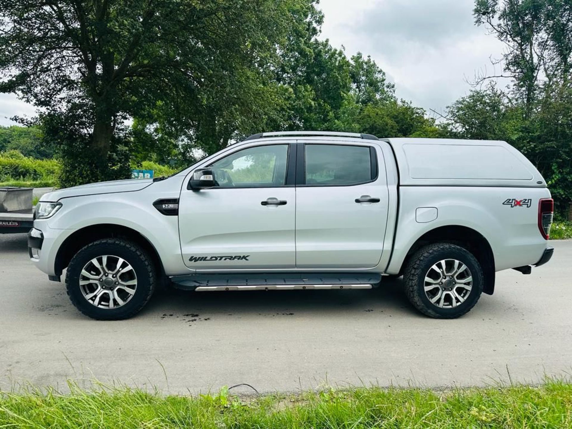 (reserve met)Ford Ranger 3.2 TDCI WILDTRAK 2016 16 Reg- Huge Spec - Sat Nav - Part Leather - Air Con - Image 3 of 28