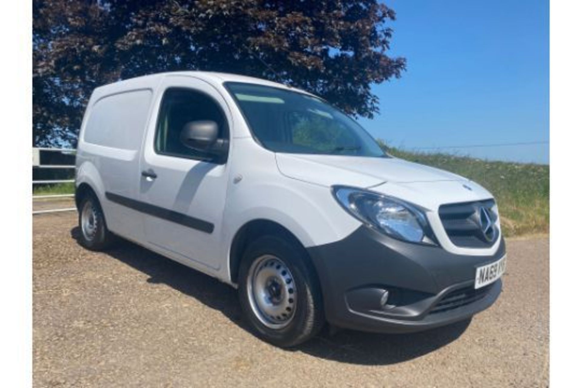 Mercedes Citan 111 CDI"Pure" LWB - 2020 Year - 1 Owner From New - 96K - Euro 6 - Air Con - 6 Speed - Image 2 of 20
