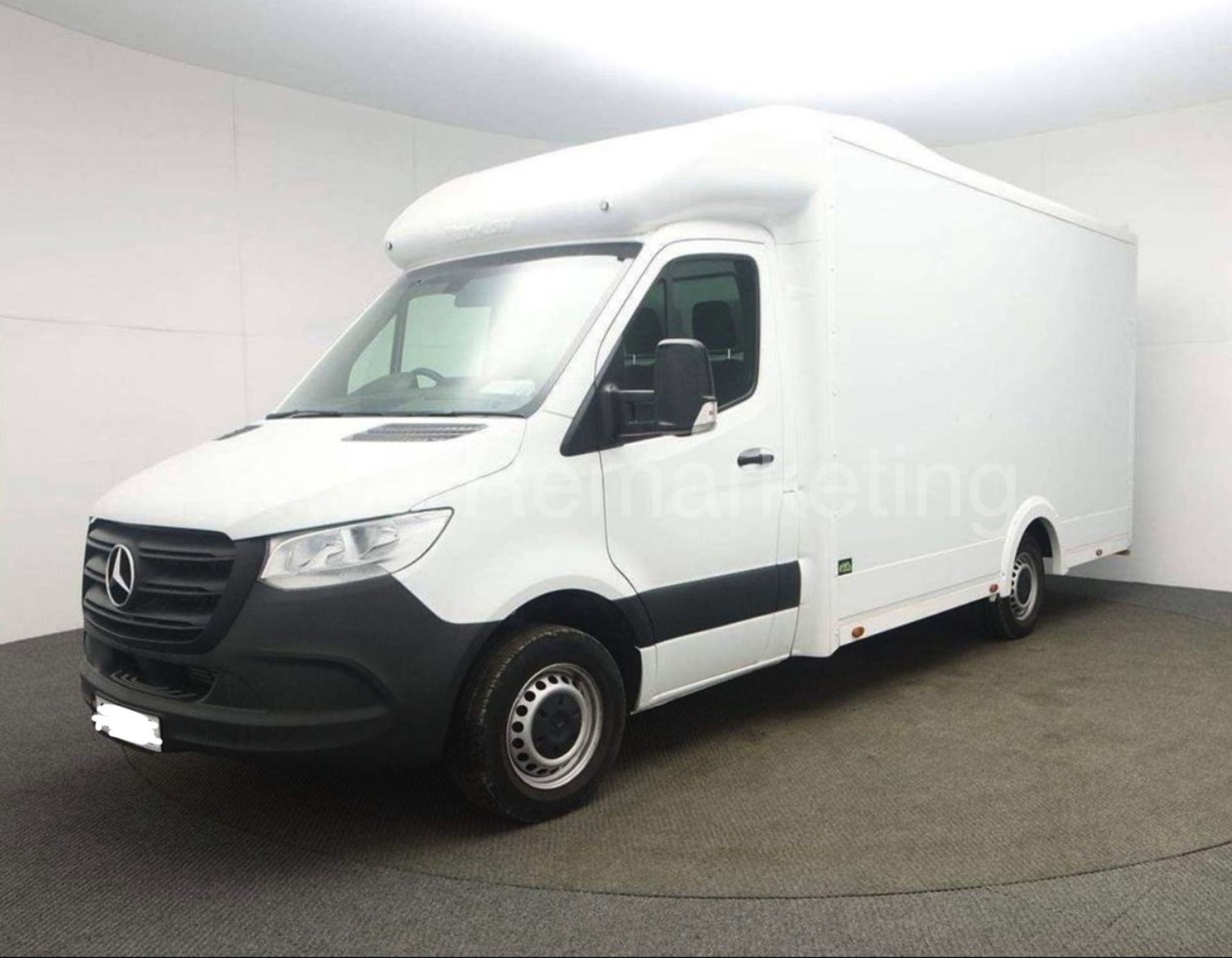 MERCEDES-BENZ SPRINTER 314 CDI *LWB ~ MAXI LOW LOADER LUTON* (2020 ~ NEW MODEL) *3500 KG* (1 OWNER) - Image 3 of 9