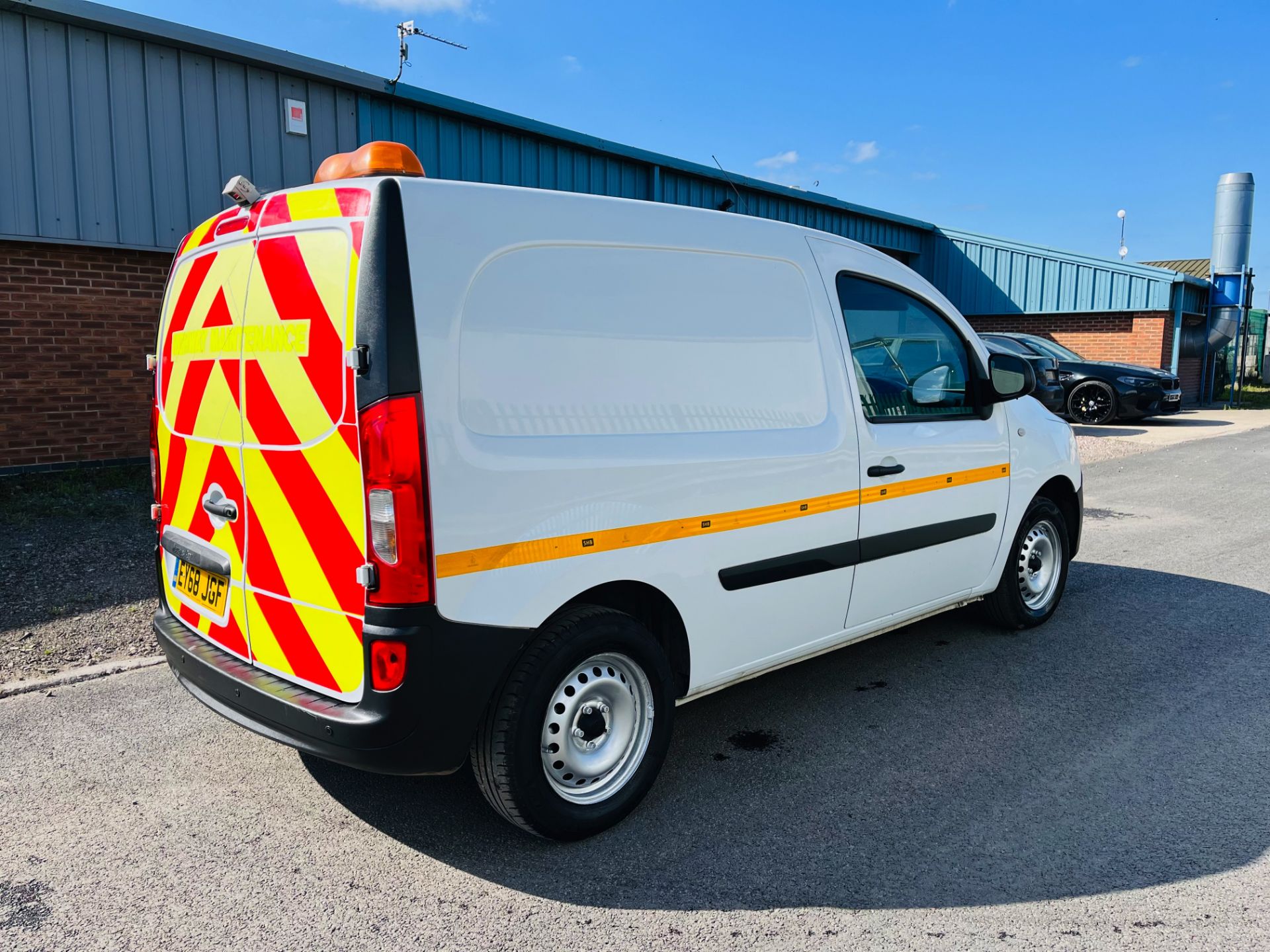 (Reserve Met) Mercedes Citan 109 CDI LWB - 2019 Model - 1 Owner From New - 71K - Euro 6 - Start Stop - Image 8 of 19