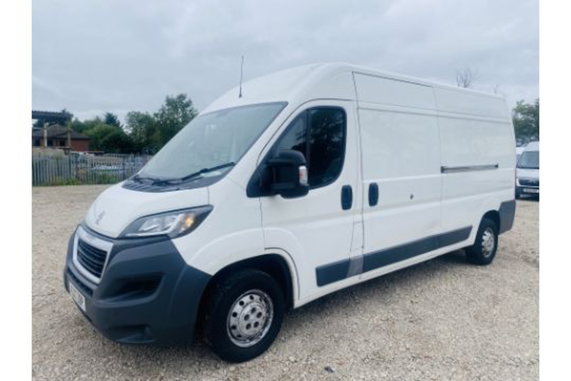 (Reserve met)PEUGEOT BOXER 2.0HDI BLUE EURO 6 "LWB" HIGH ROOF" 17 REG - 1 KEEPER - 66K MILES - SH - Image 6 of 20