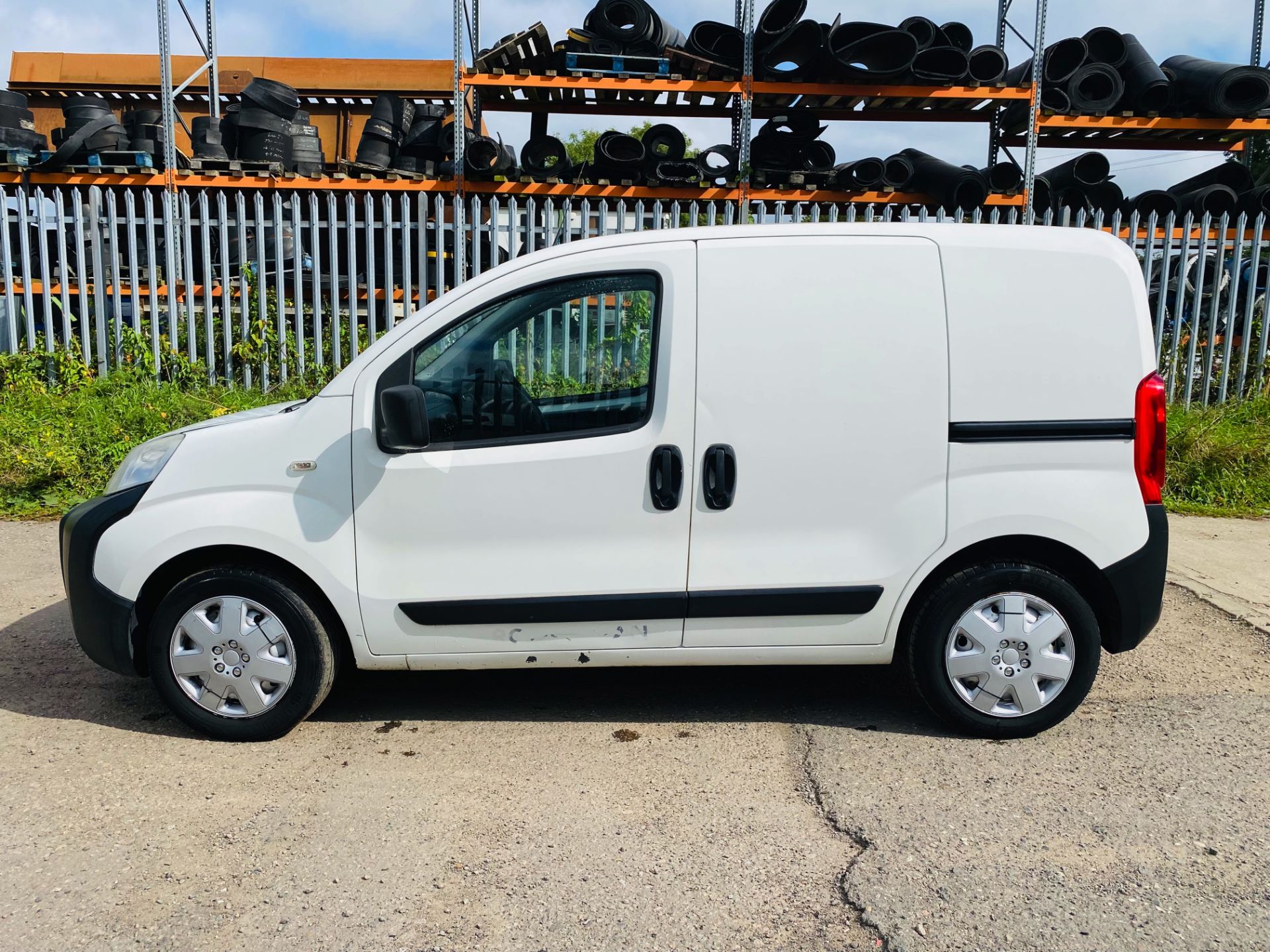 (Reserve Met) Peugeot Bipper S Hdi - 62 Reg - Electric Pack - Side Loading Door - No Vat - Image 8 of 16