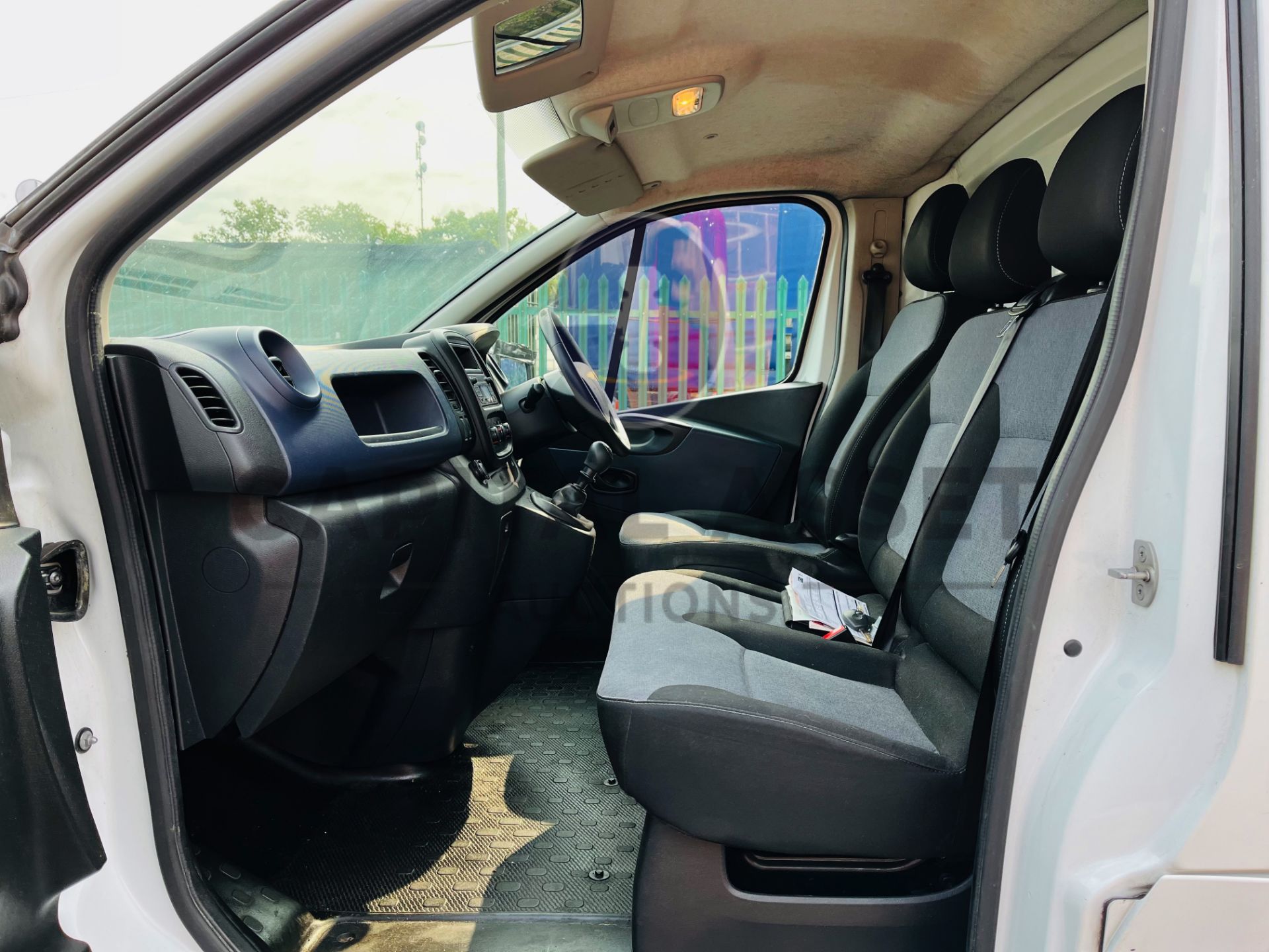 (RESERVE MET)Vauxhall Vivaro 1.6Cdti (120) Long Wheel Base 2019 Model - Only 102K Miles - Euro 6 - - Image 17 of 20
