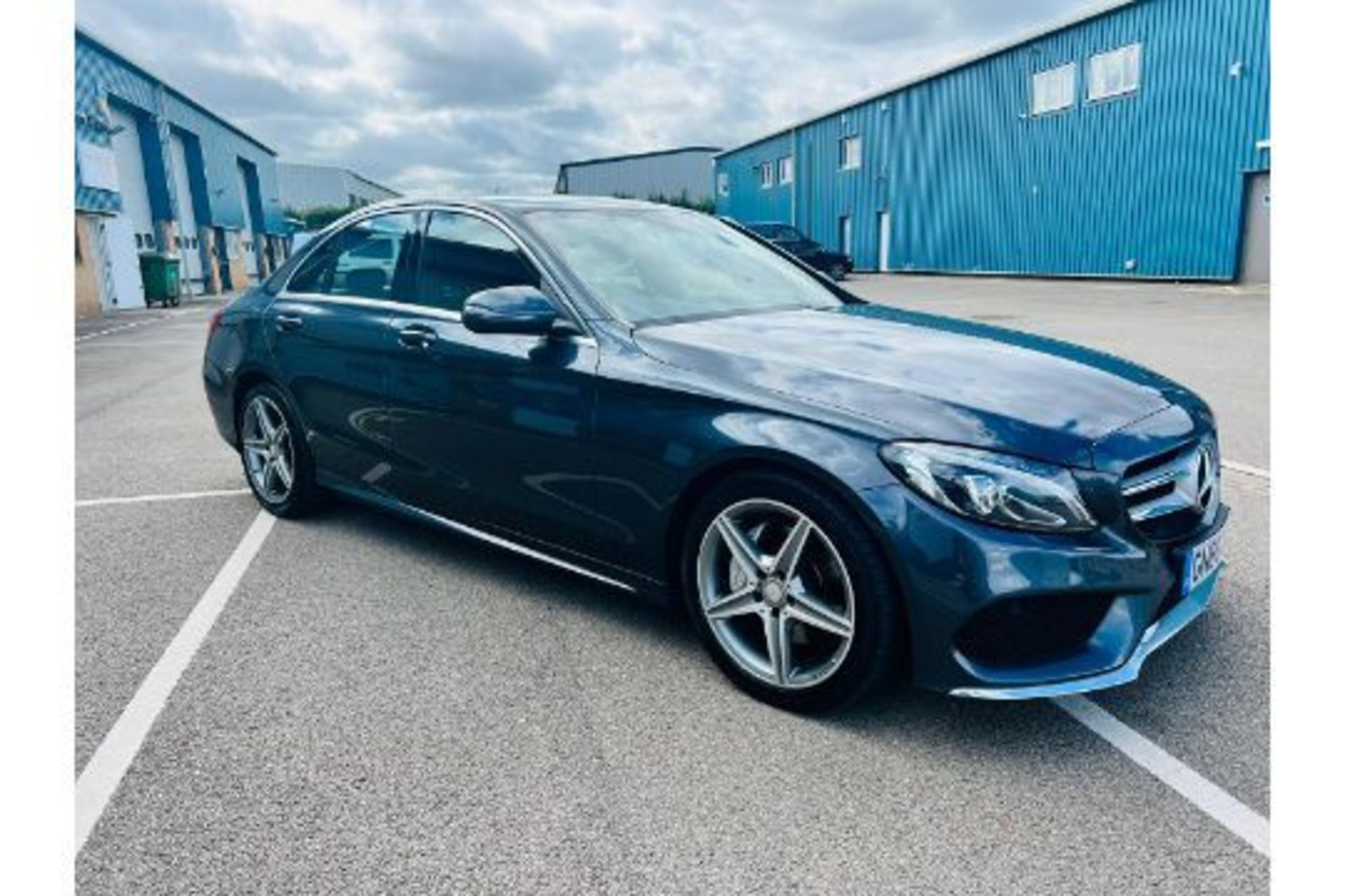 (RESERVE MET)Mercedes C200d "AMG LINE" Saloon "Auto" 2017 Model -Reverse Cam- Air Con Euro 6-NO VAT! - Image 3 of 26