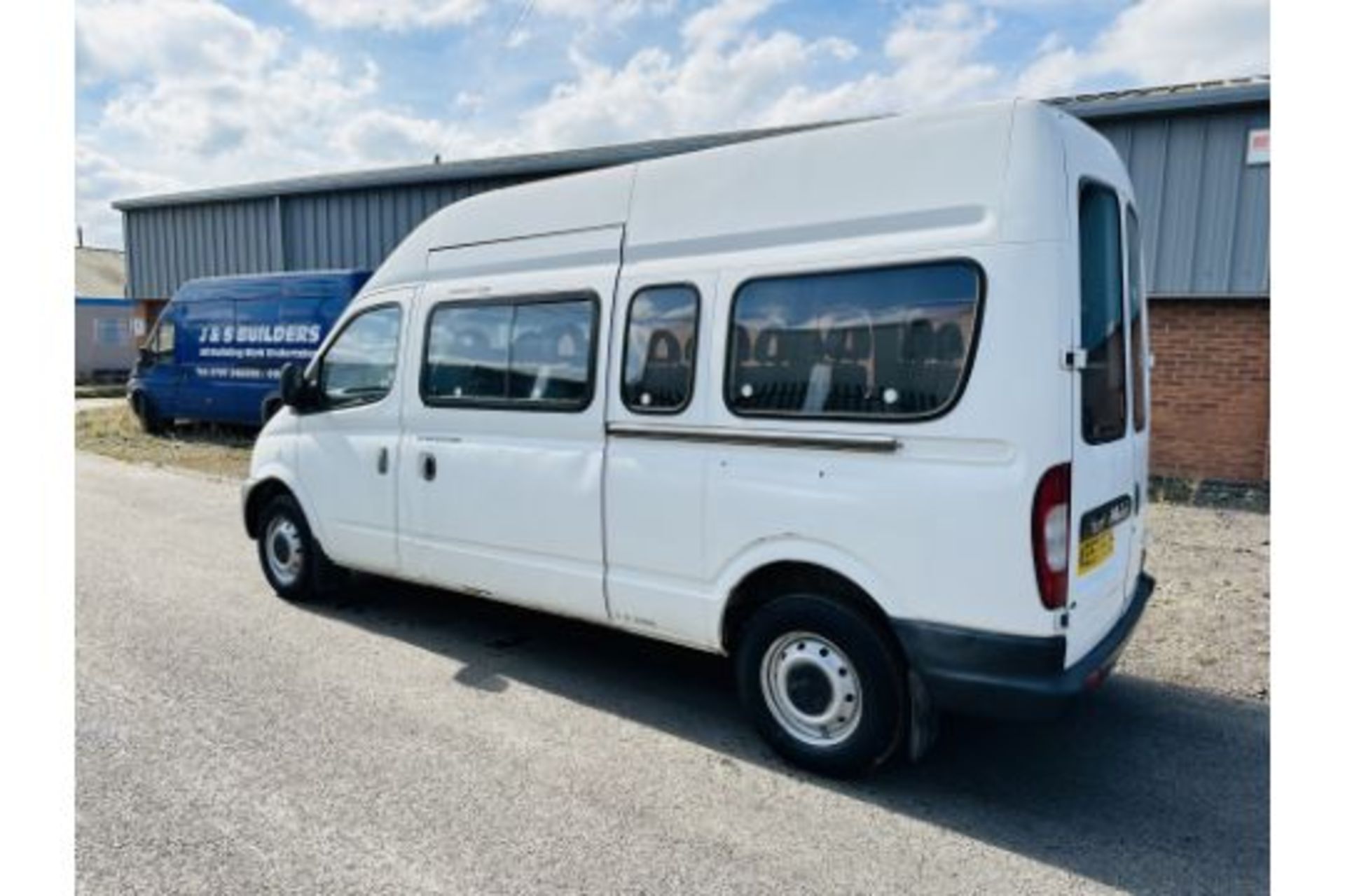 LDV MAXUS 2.5 TURBO DIESEL120 "LWB 17 SEATER MINIBUS" 2008 Reg - Low Miles - Image 7 of 19