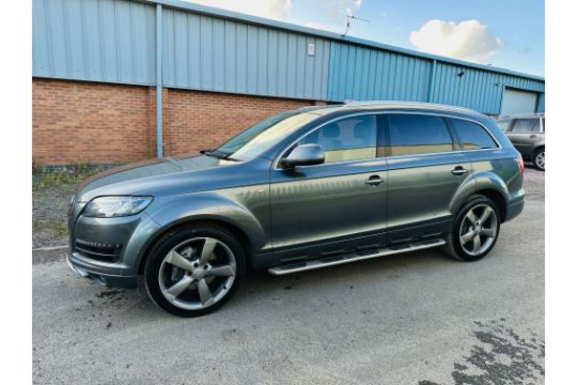 Audi Q7 3.0TDI Quattro S Line "STYLE EDITION" Auto (7 Seats) -2015 15Reg -Sat Nav - Reversing camera