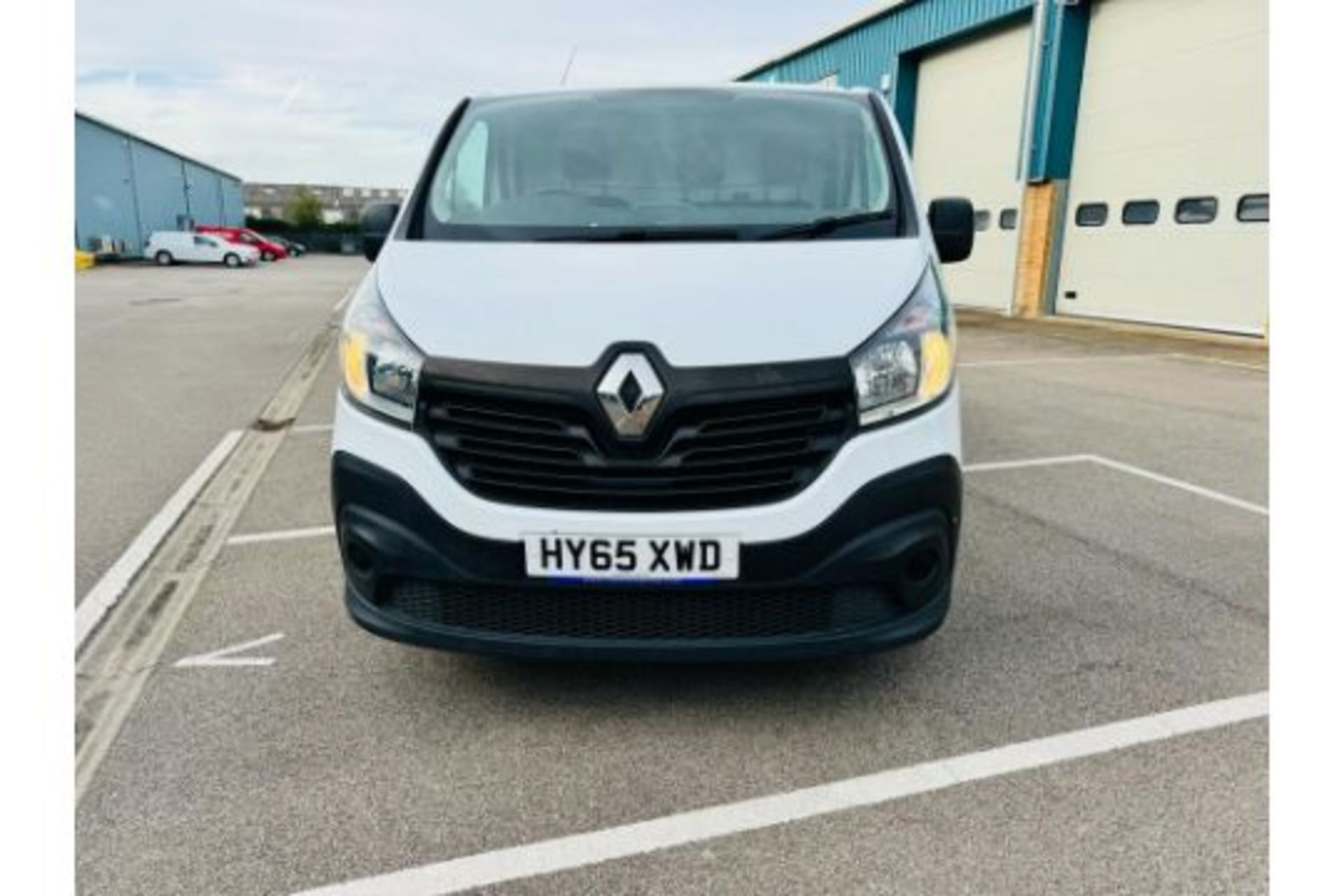 RENAULT TRAFFIC 1.6L SL29 DCI 115 (2016 MODEL) FULLY PLY LINNED - SERVICE HISTORY - 58K MILES ONLY - Image 6 of 19