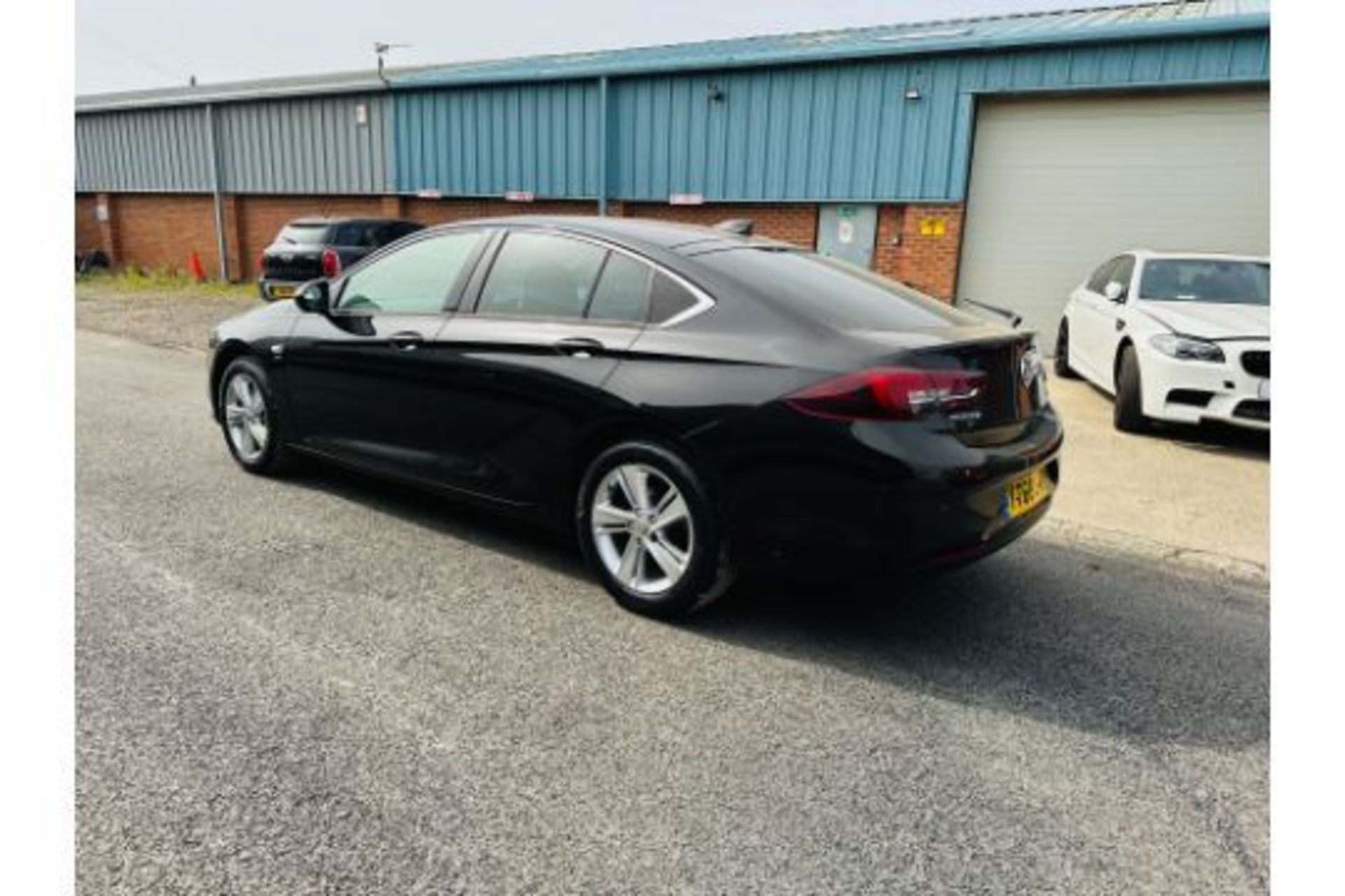 (RESERVE MET)Vauxhall Insignia 1.6td SRI Ecotec (2019 Model) Sat Nav - 1 Owner FSH - Euro 6 (No Vat) - Image 6 of 27